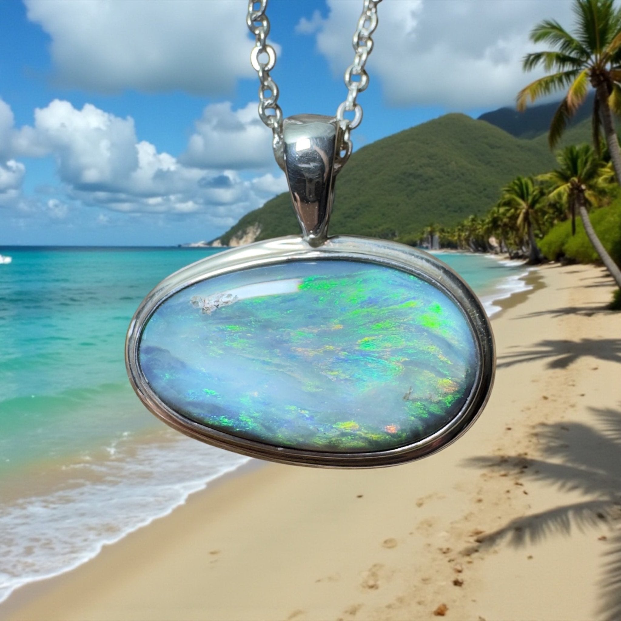 Black, White, or Boulder? Choosing the Right Australian Opal for You