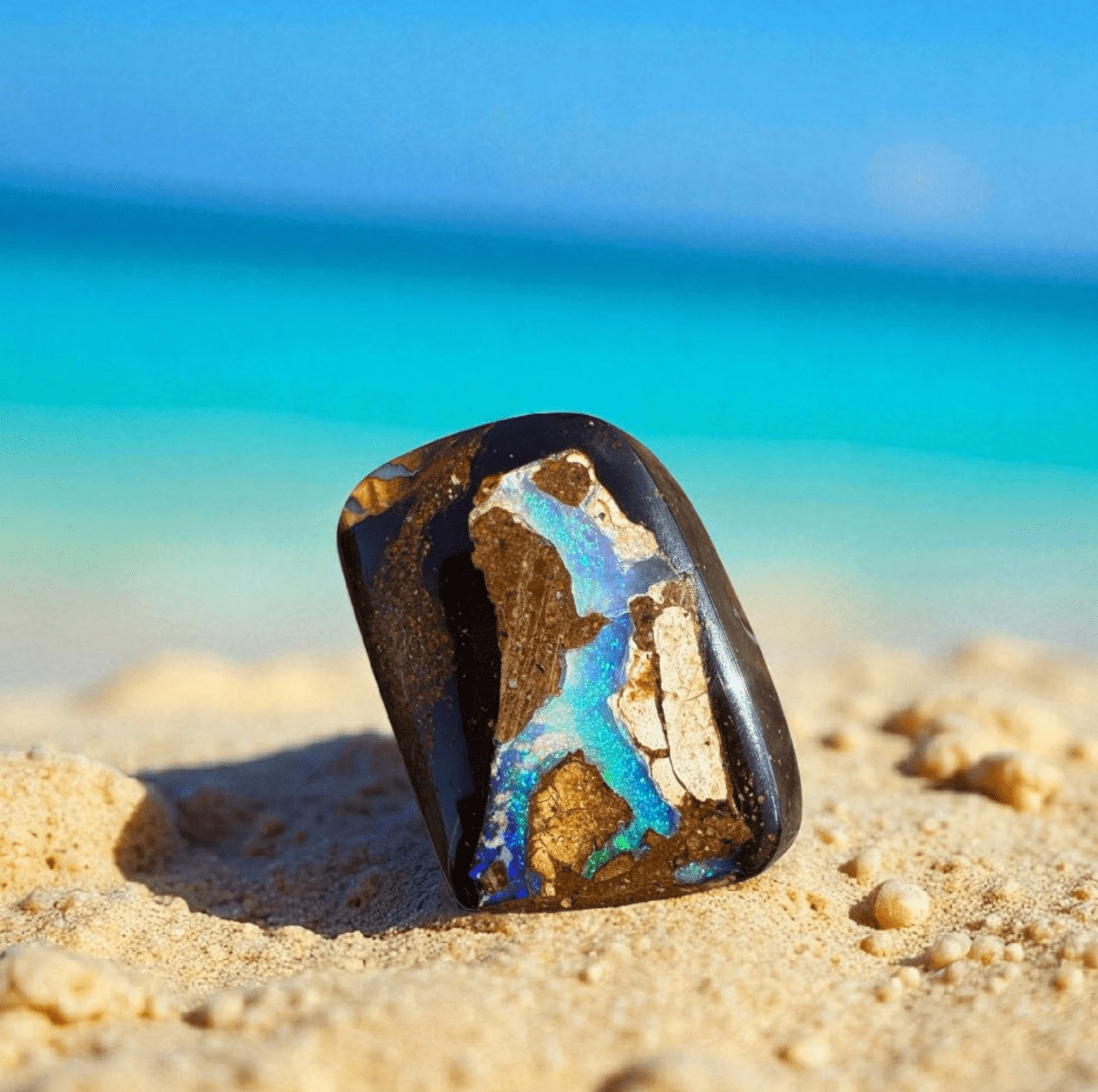 Earth & Sky ~ The raw beauty of Queensland boulder opal - Iona Opal Australia