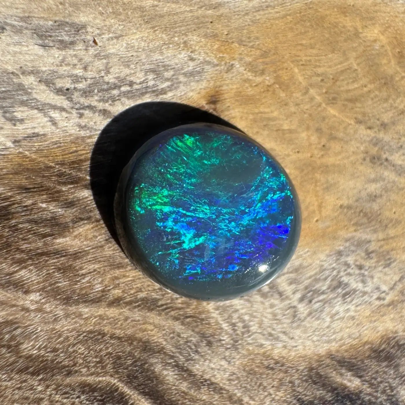 0.65ct Hand - Cut Solid Lightning Ridge Semi Black Opal