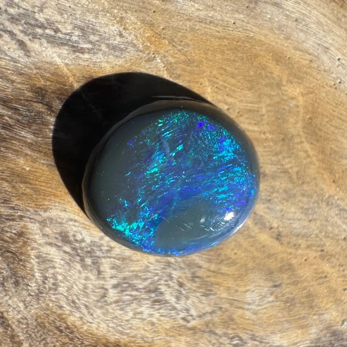 0.65ct Hand - Cut Solid Lightning Ridge Semi Black Opal