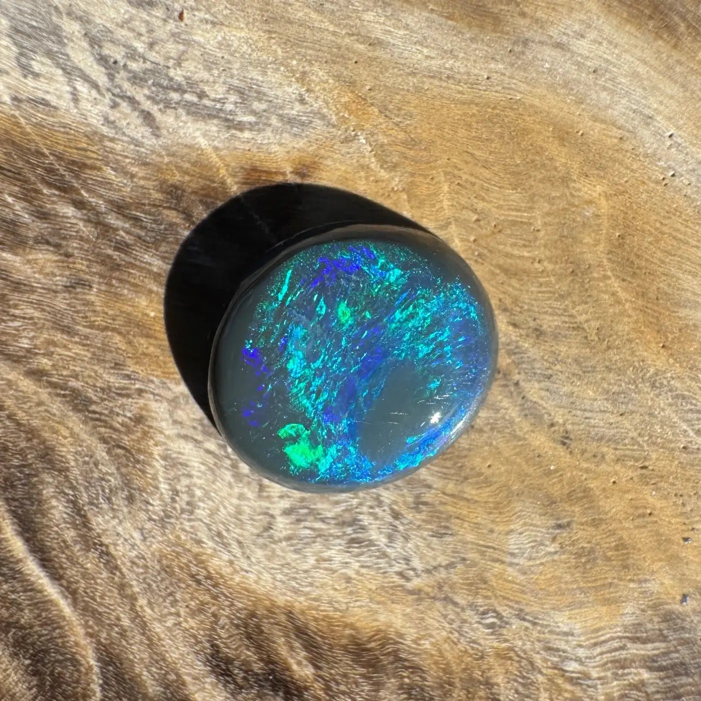 0.65ct Hand - Cut Solid Lightning Ridge Semi Black Opal