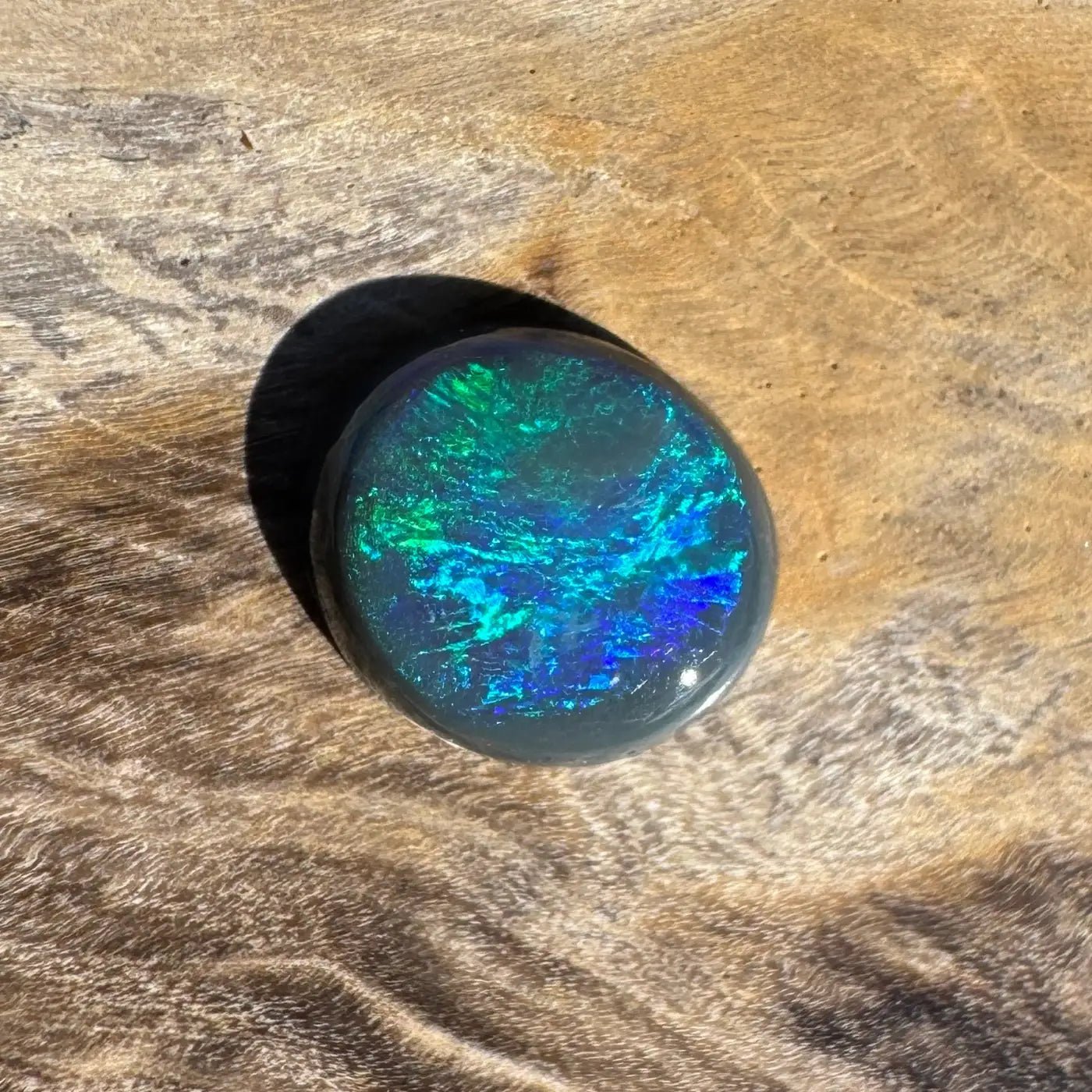 0.65ct Hand - Cut Solid Lightning Ridge Semi Black Opal