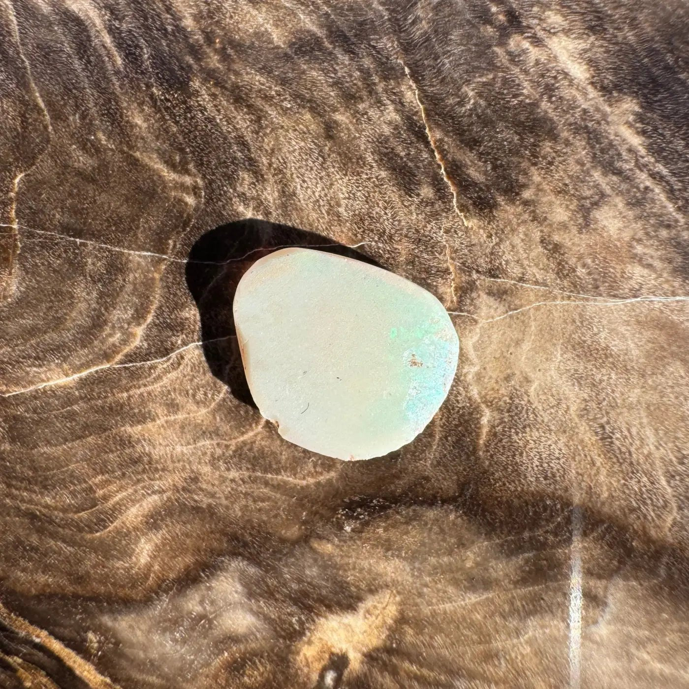 0.8ct Hand - Cut Solid Lightning Ridge Opal