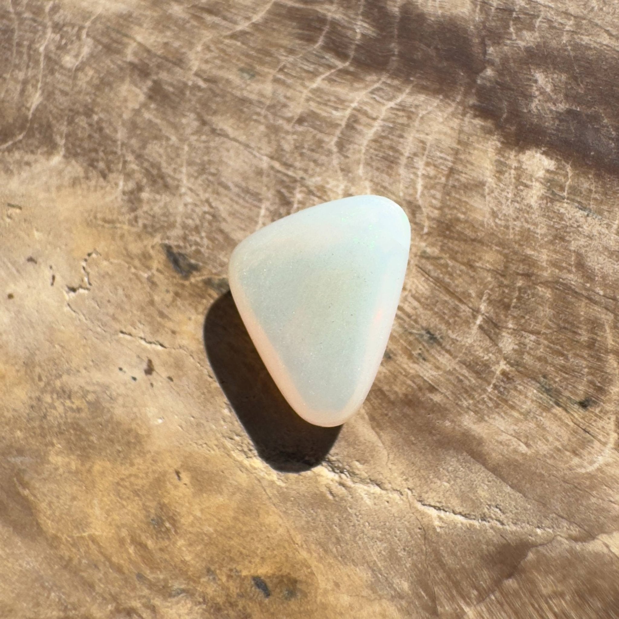 0.95CT Hand - cut Solid Australian Coober Pedy Opal