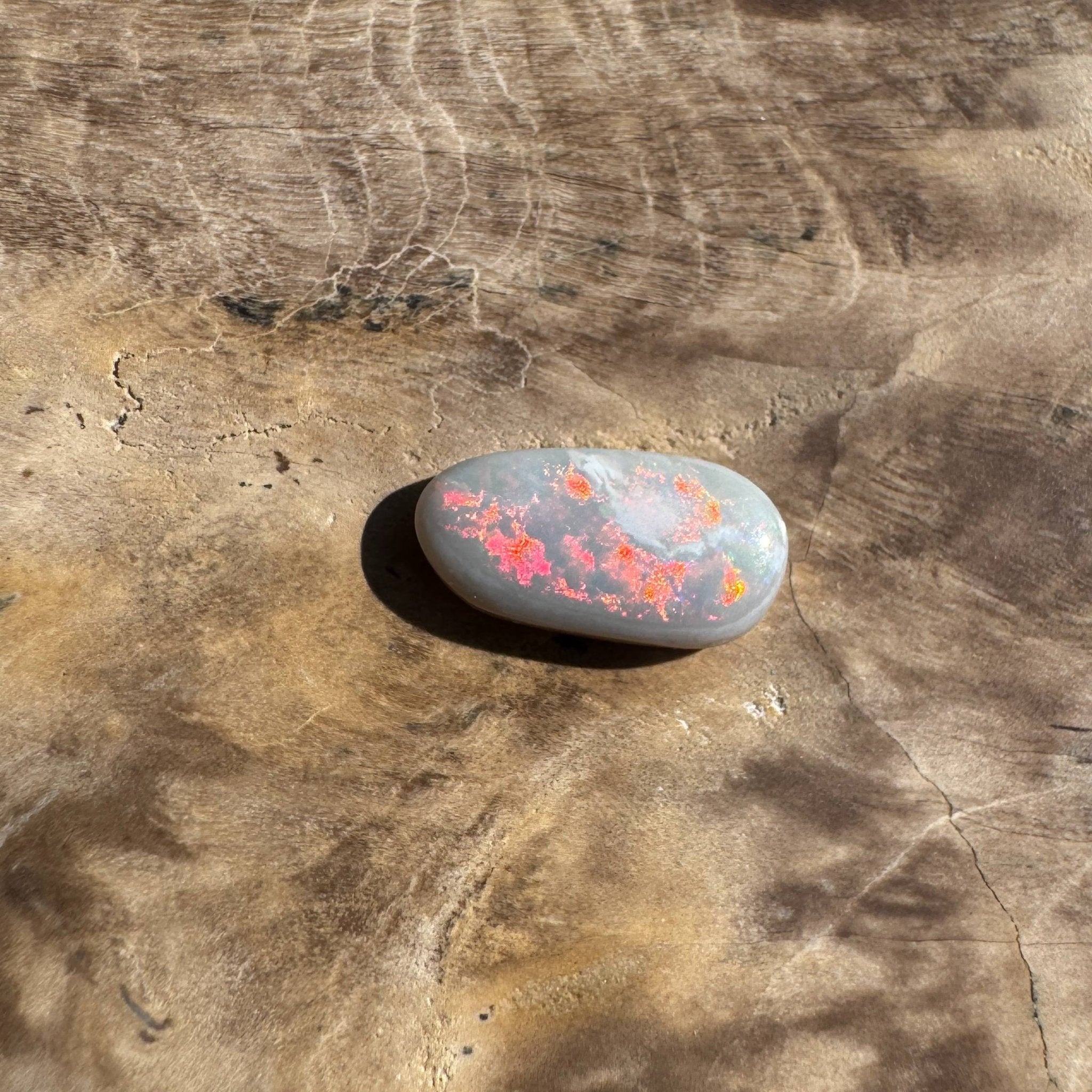 0.9ct Solid Australian Lightning Ridge Opal