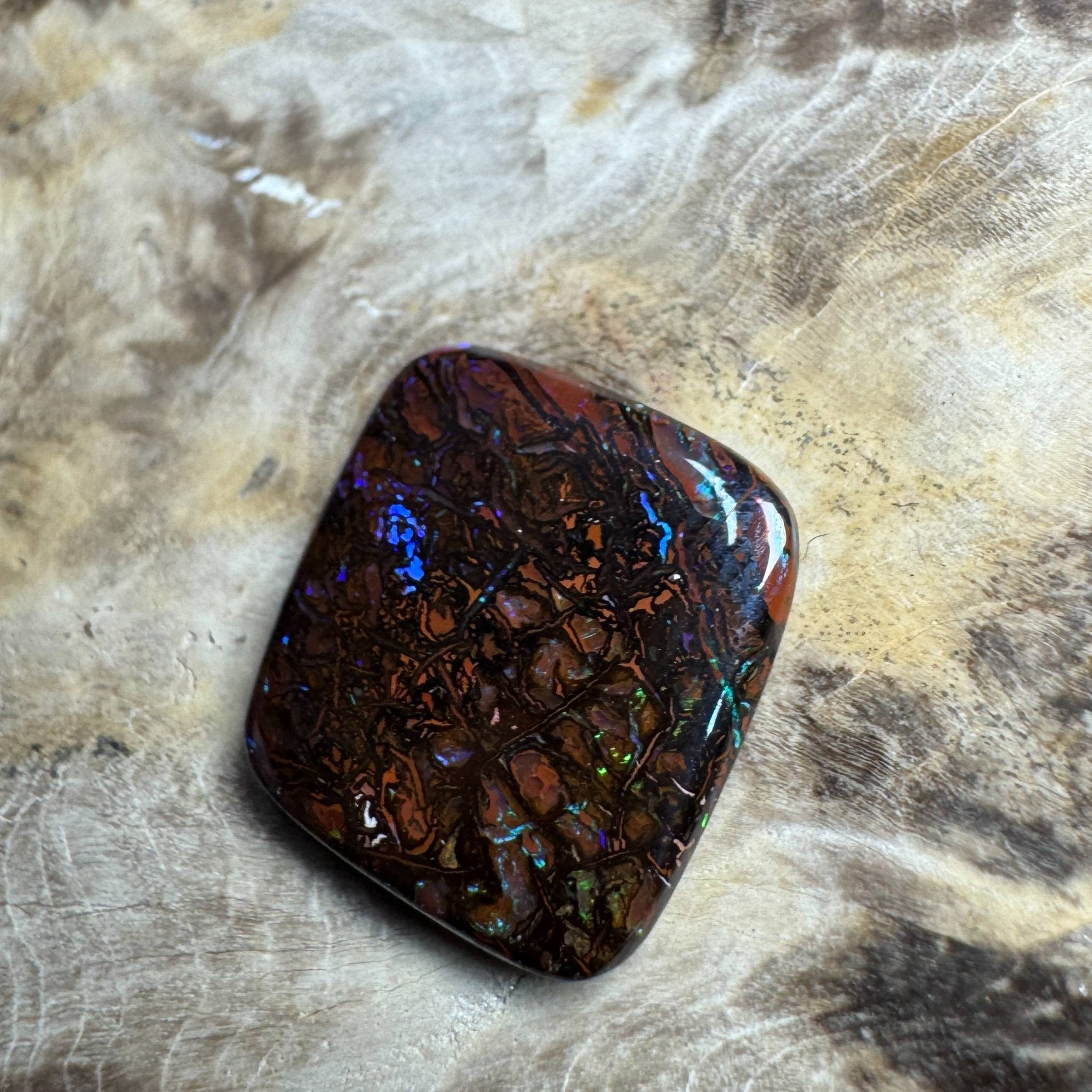11ct Hand - cut Queensland Boulder Opal