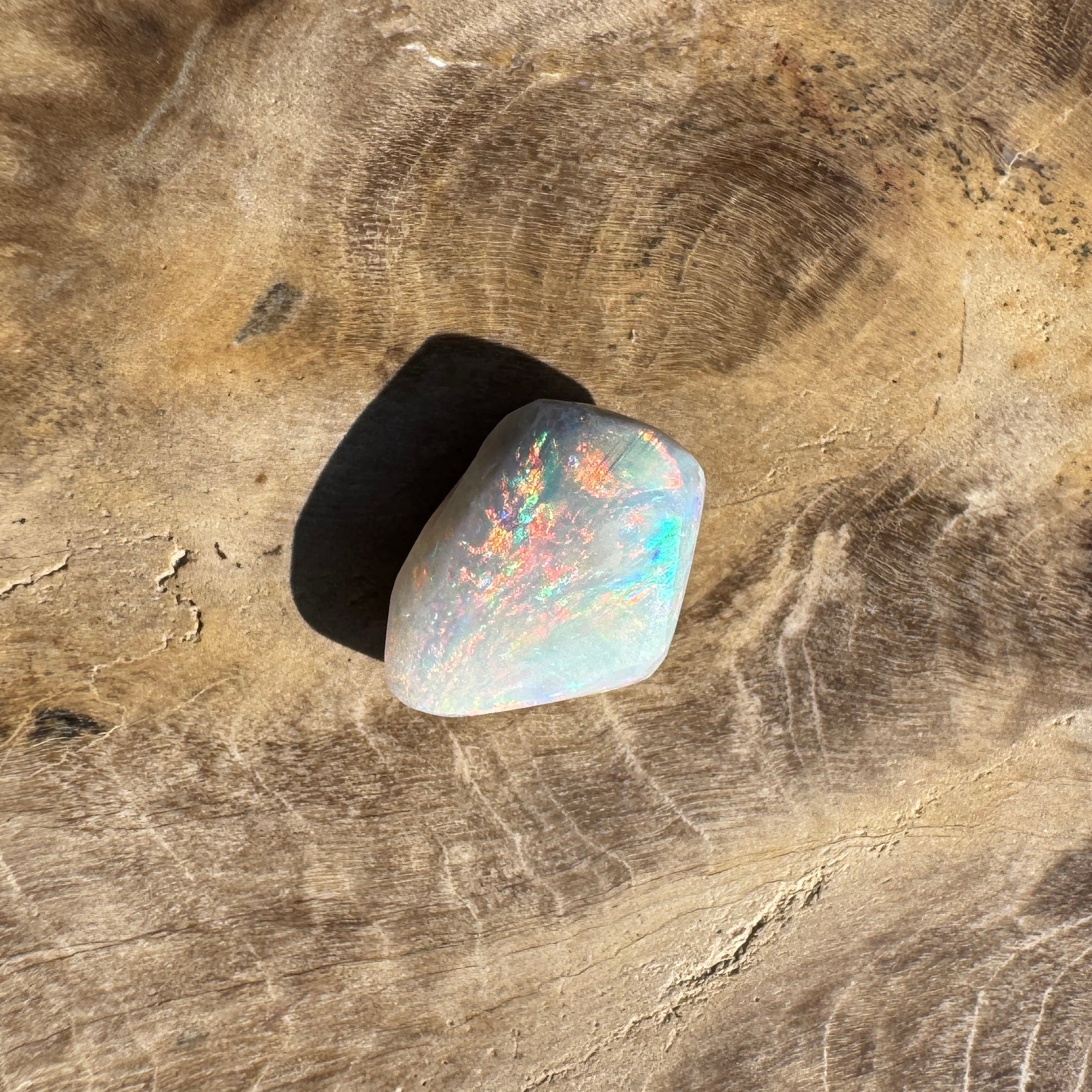 1.1ct Hand - cut Solid Lightning Ridge Opal