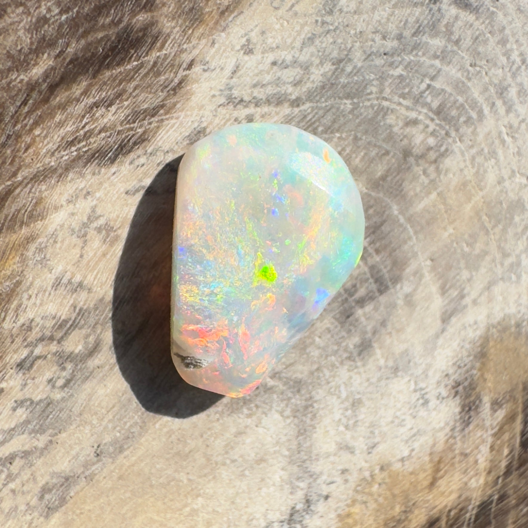 1.1ct Hand - cut Solid Lightning Ridge Opal