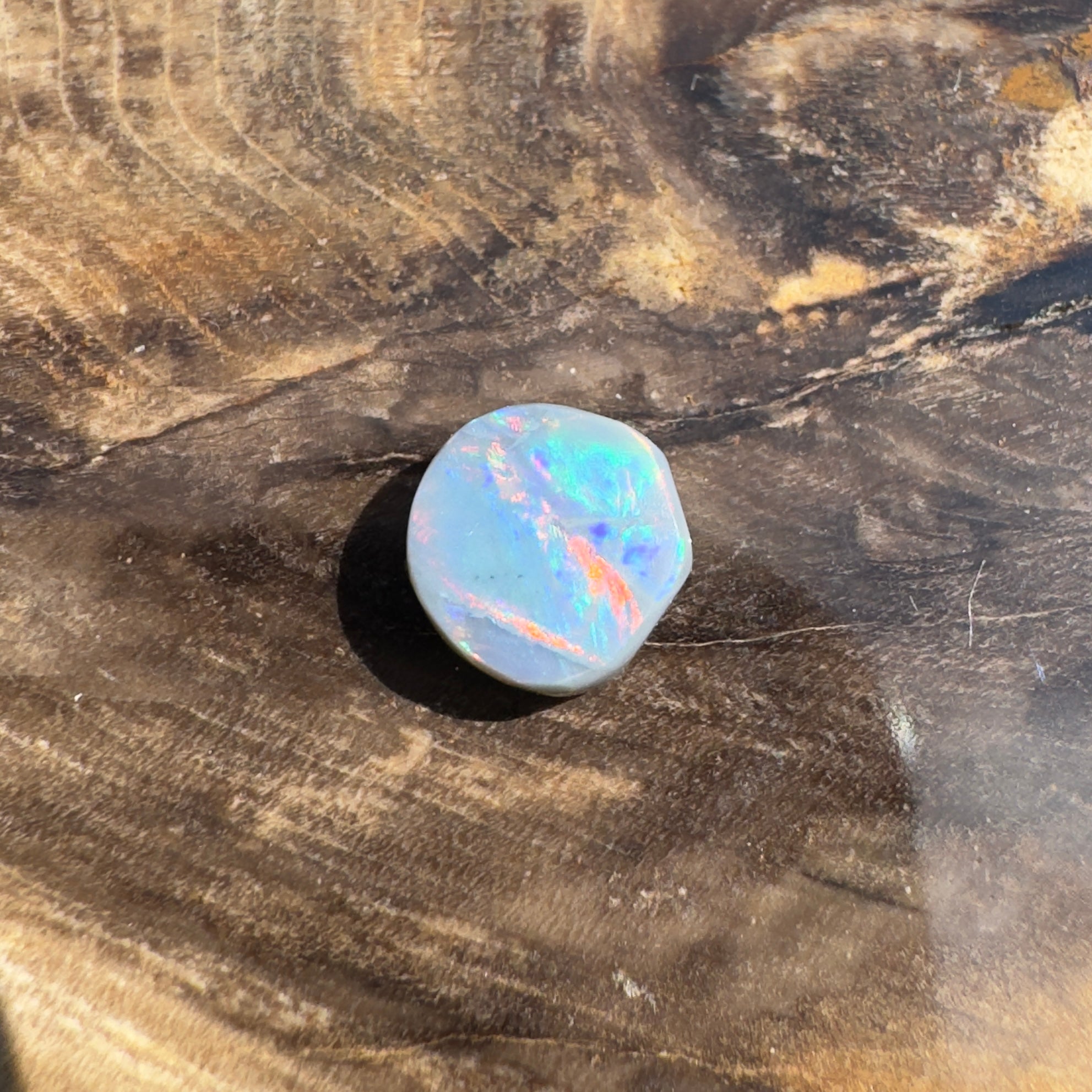 1.1ct Hand - cut Solid Lightning Ridge Opal