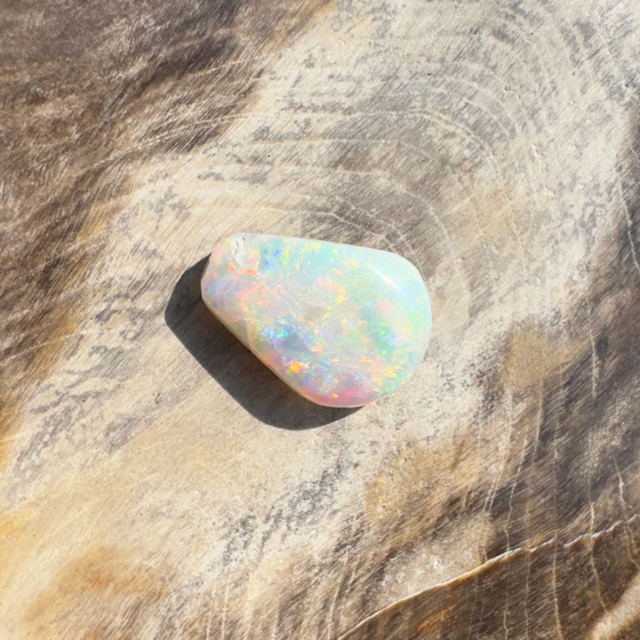 1.1ct Hand - cut Solid Lightning Ridge Opal