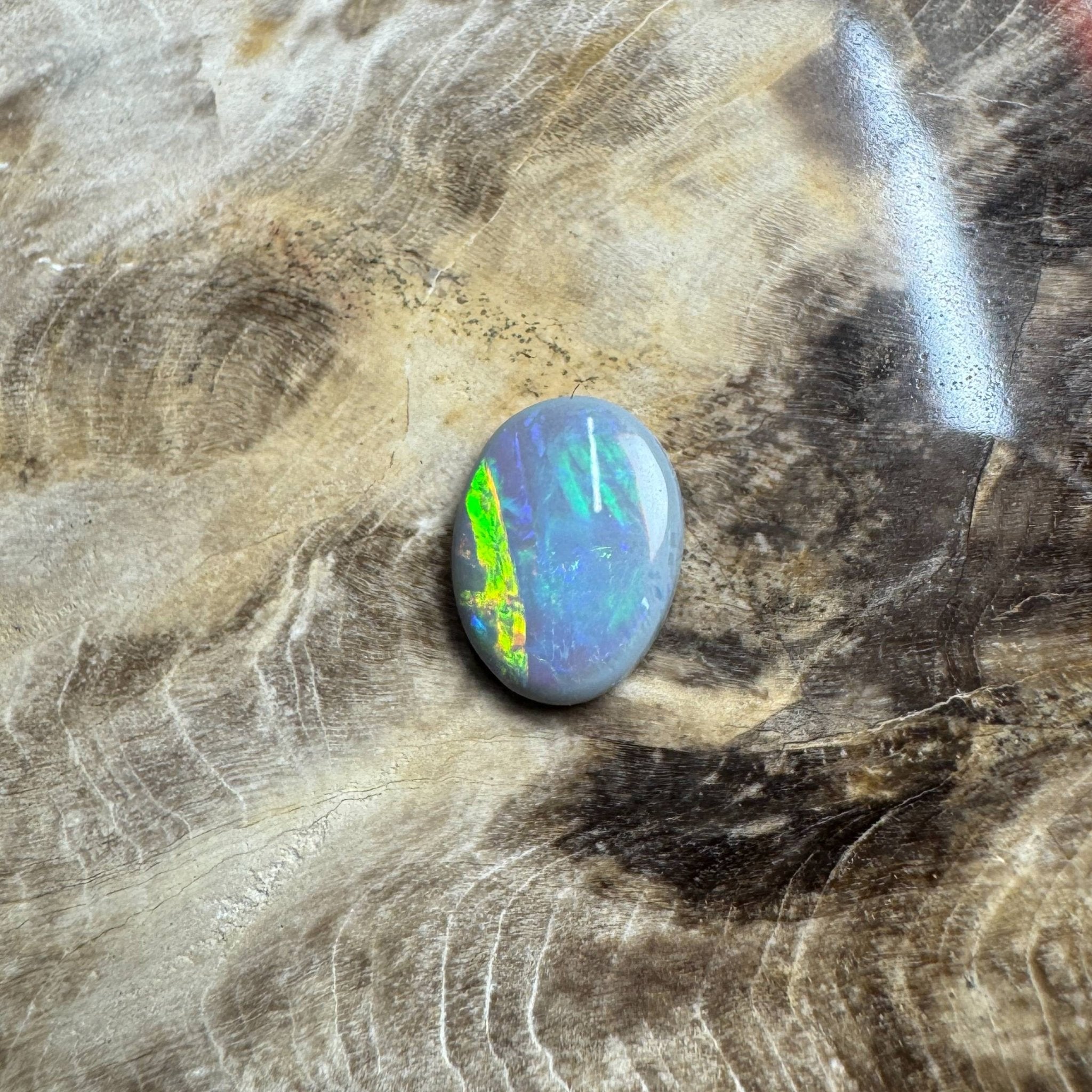 1.1ct Hand - cut Solid Lightning Ridge Opal