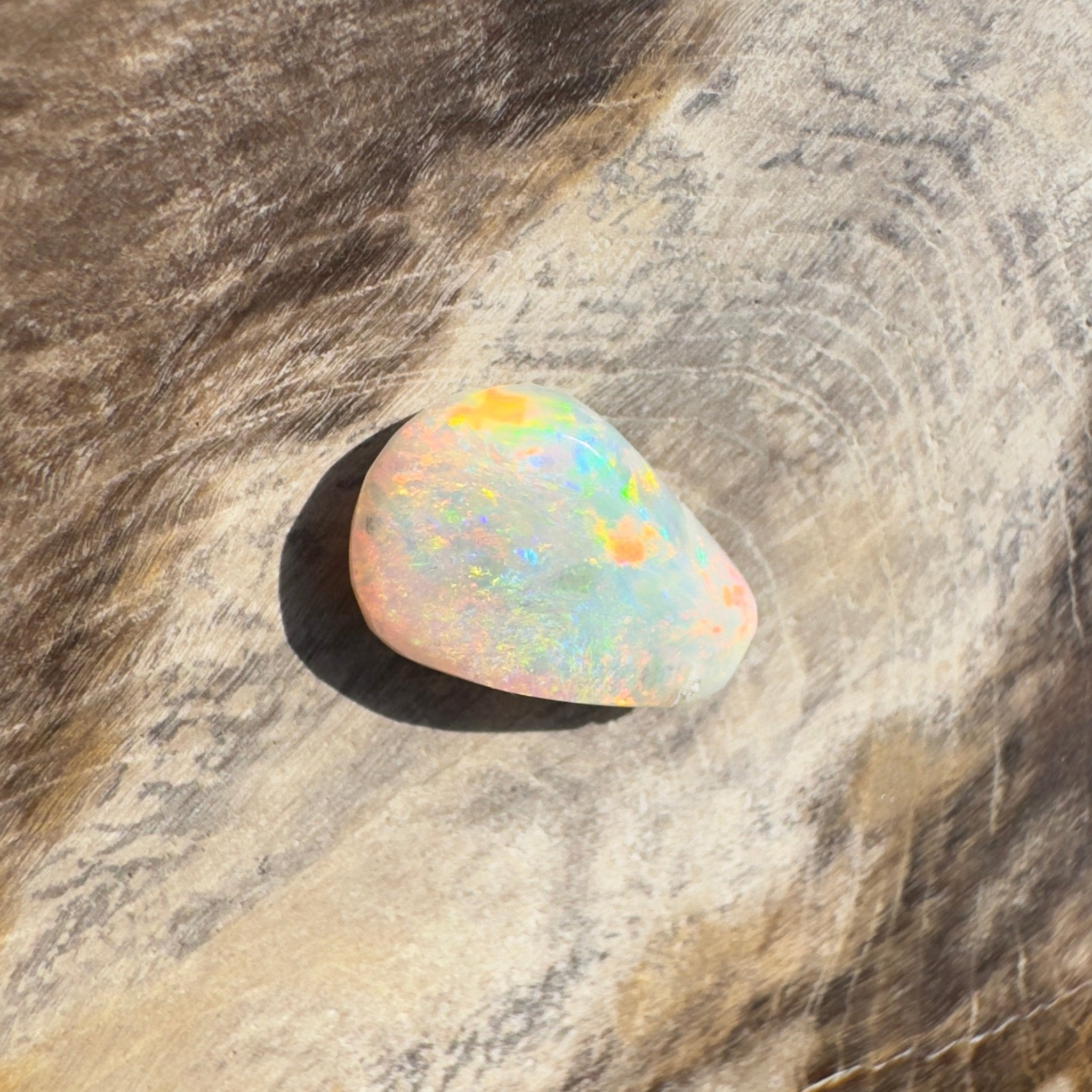 1.1ct Hand - cut Solid Lightning Ridge Opal