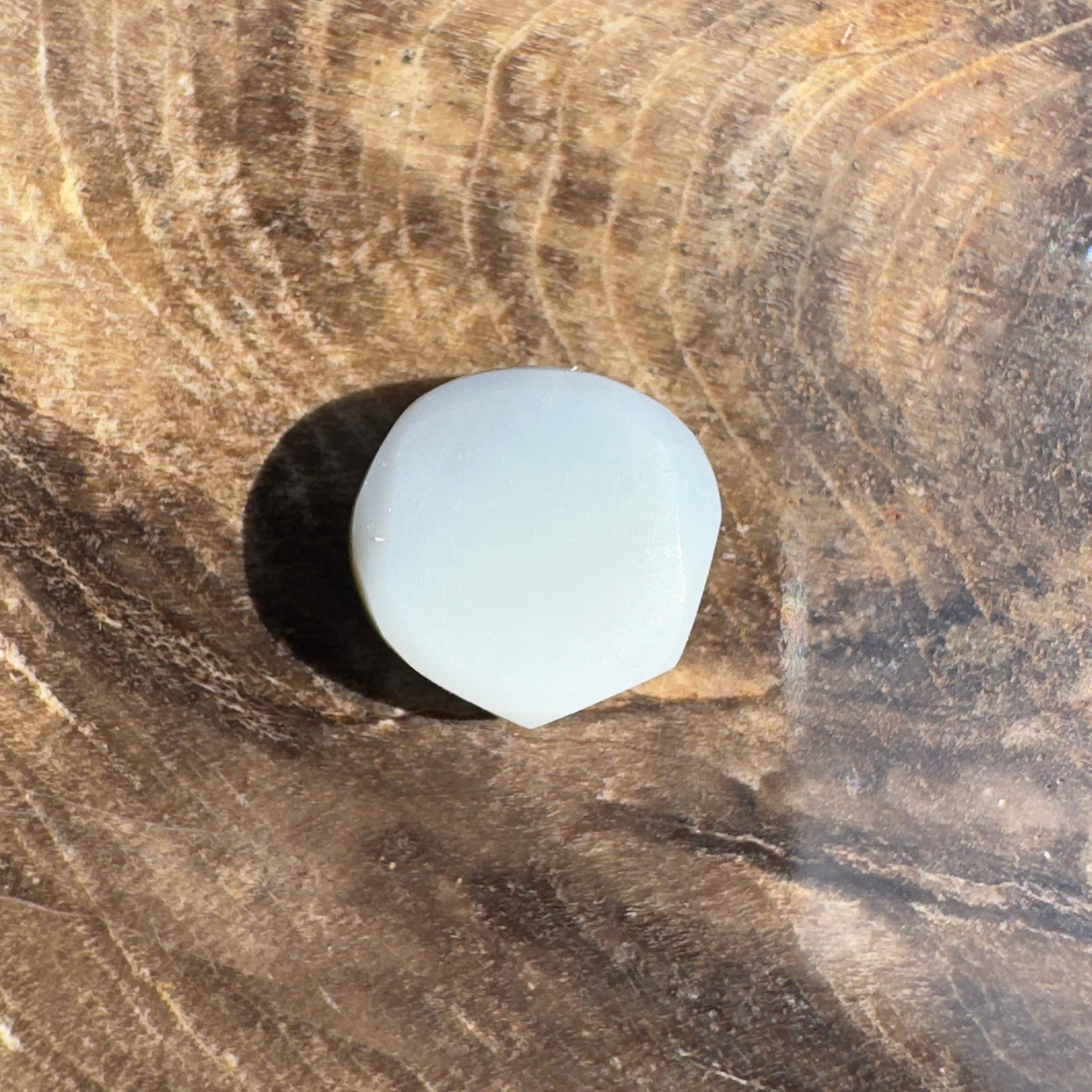 1.1ct Hand - cut Solid Lightning Ridge Opal