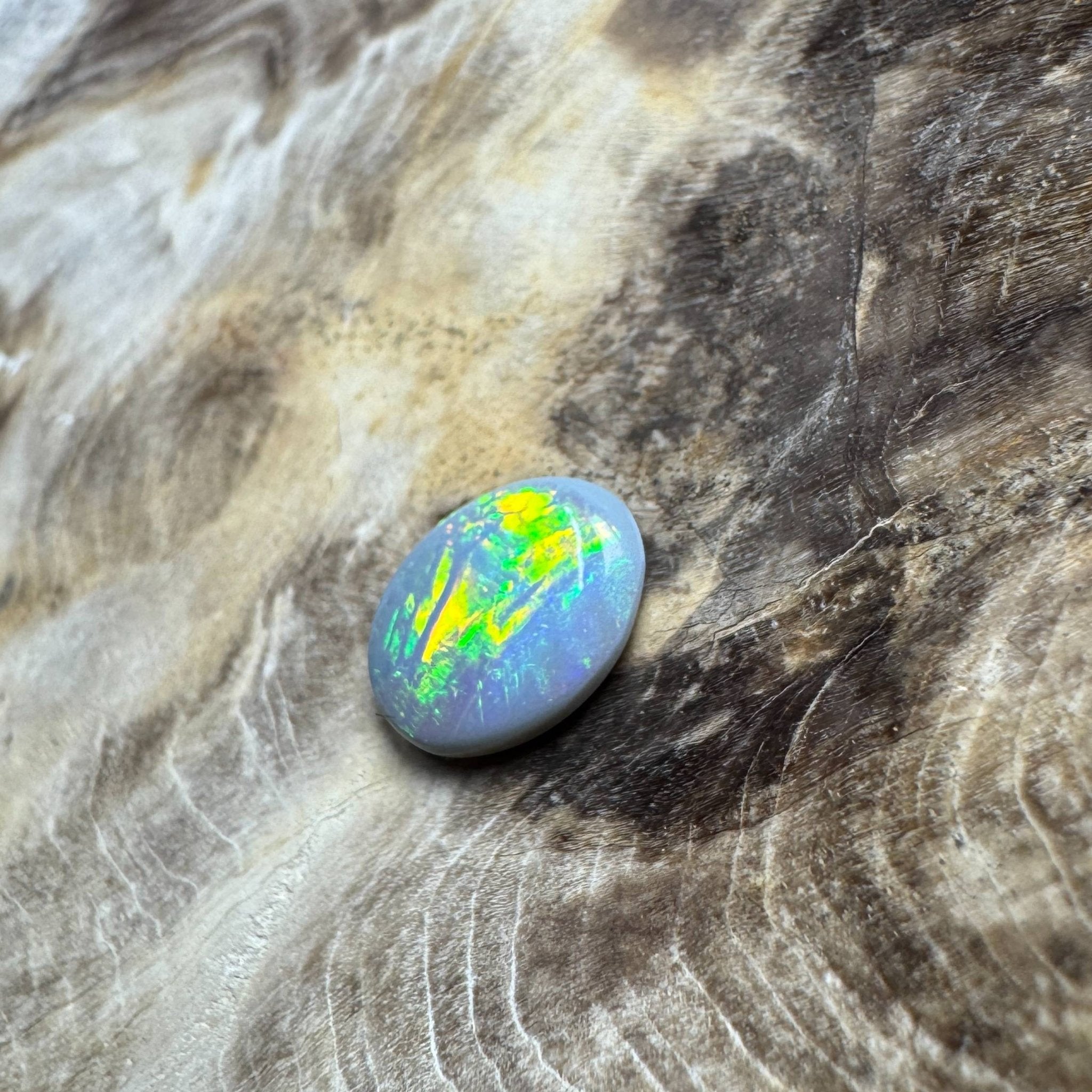 1.1ct Hand - cut Solid Lightning Ridge Opal