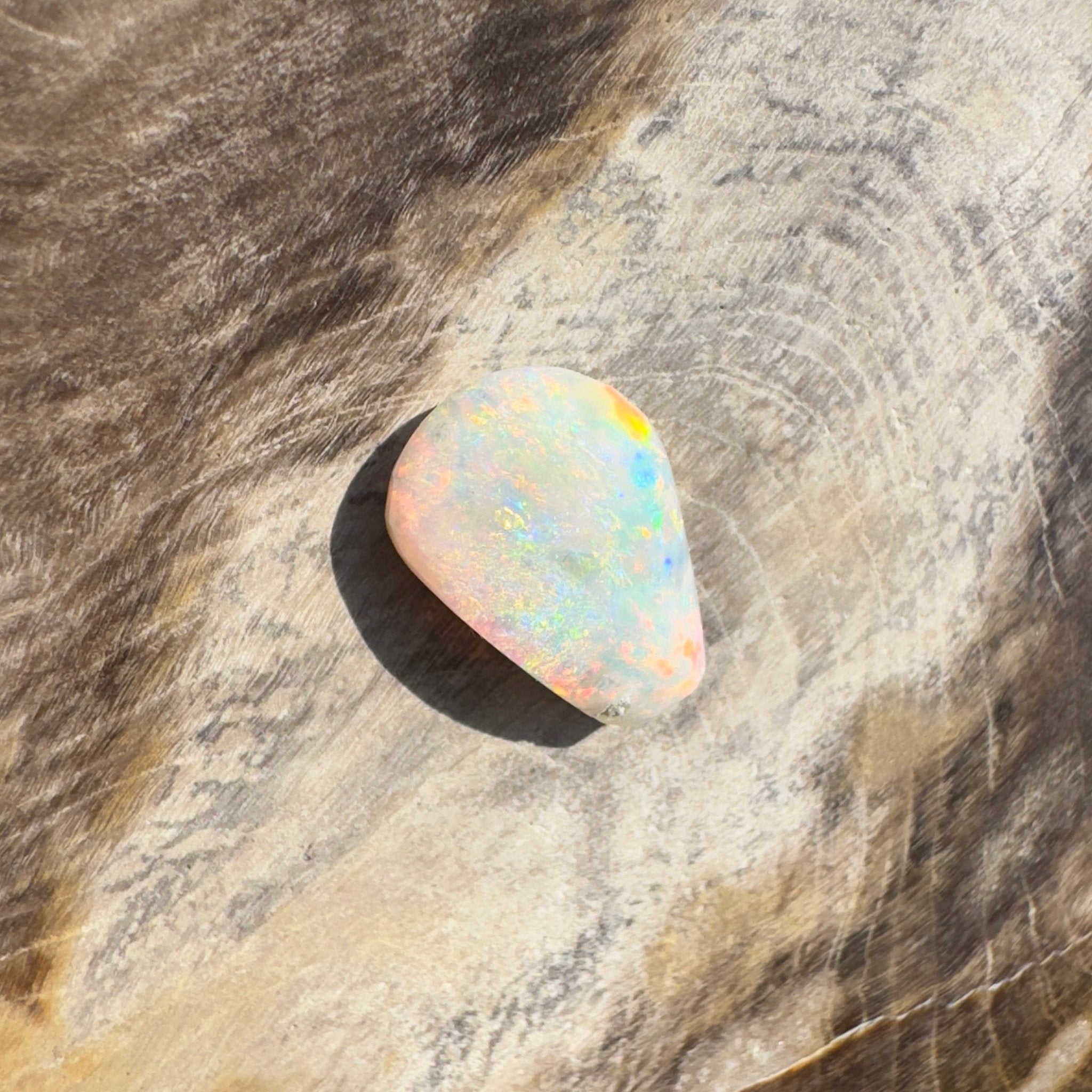 1.1ct Hand - cut Solid Lightning Ridge Opal