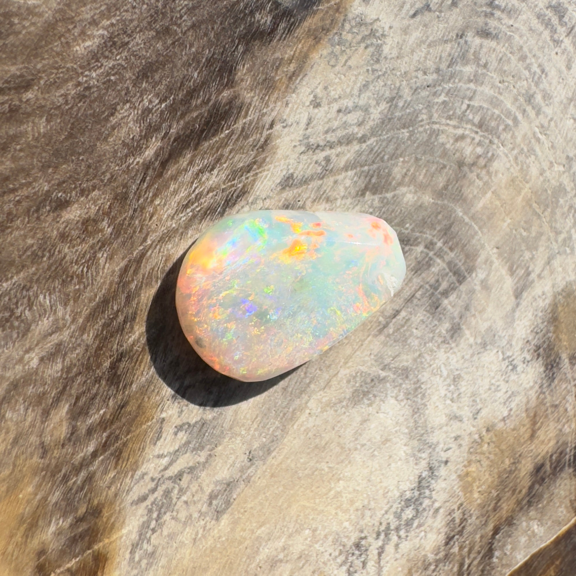 1.1ct Hand - cut Solid Lightning Ridge Opal