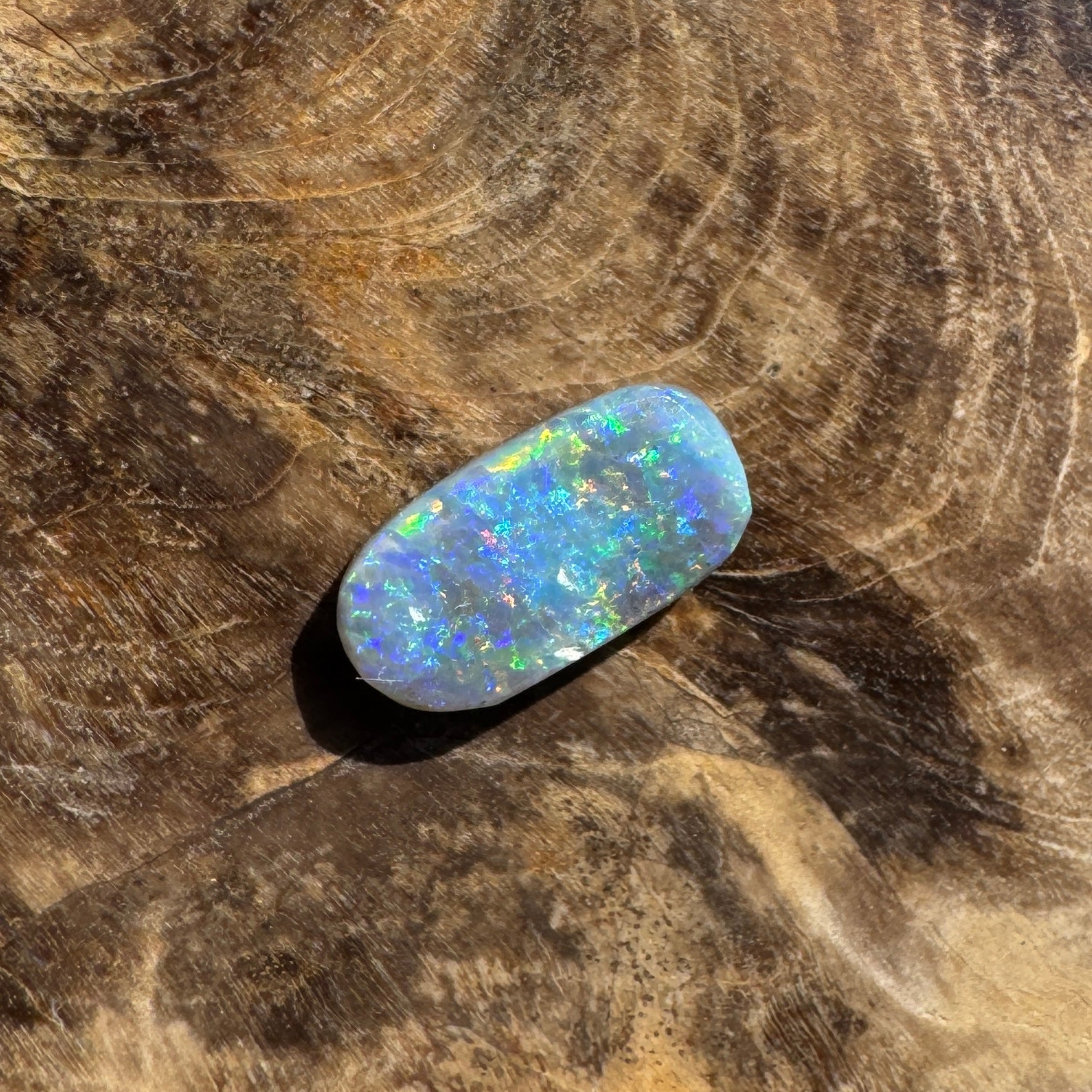 1.1ct Hand - cut Solid Lightning Ridge Semi Black Opal