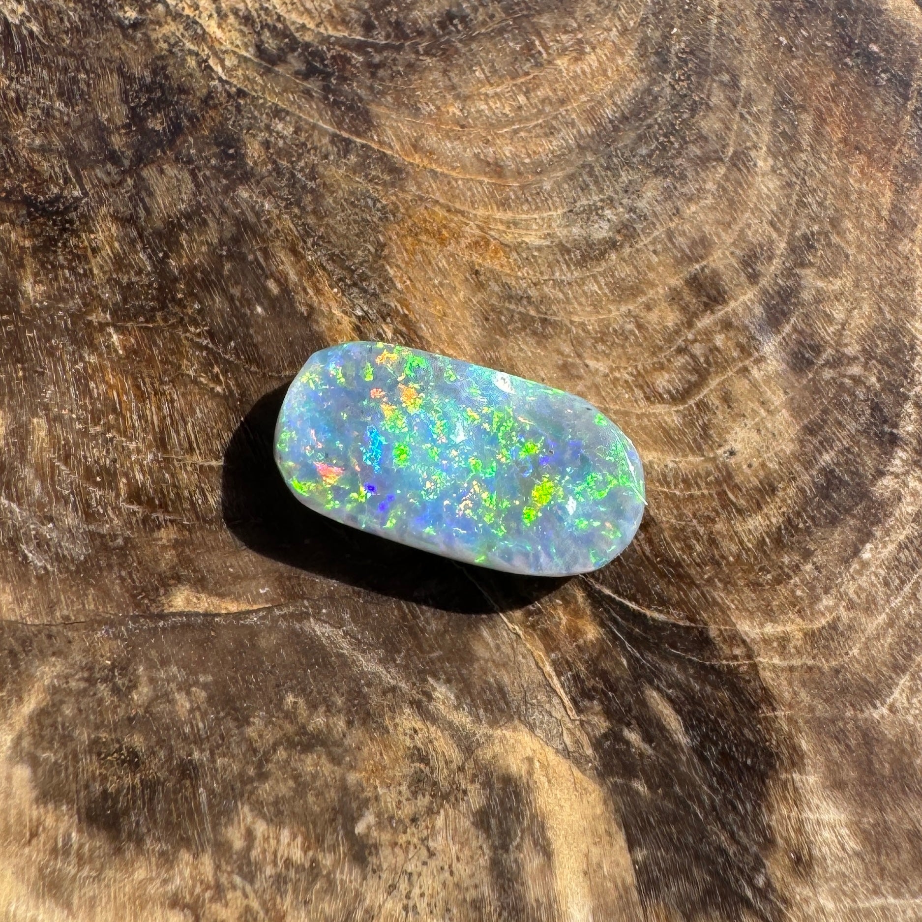 1.1ct Hand - cut Solid Lightning Ridge Semi Black Opal