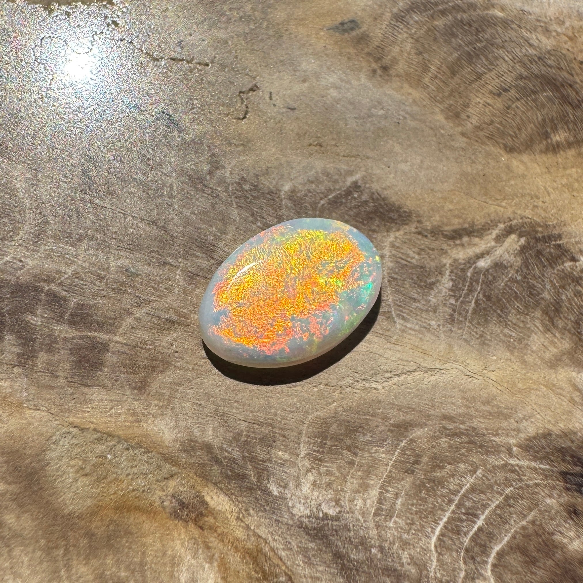 1.2ct Hand - cut Solid Coober Pedy Opal