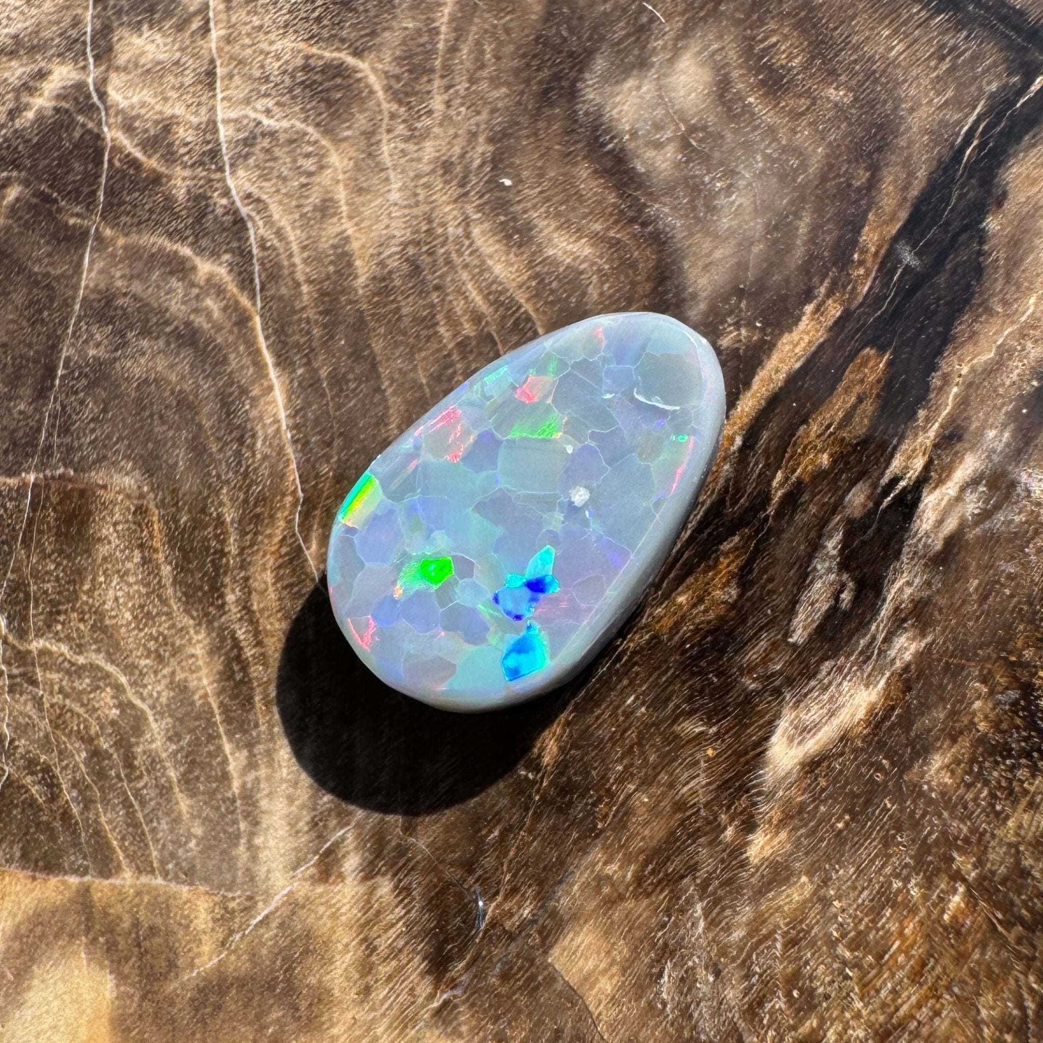 1.3ct Hand - cut Solid Lightning Ridge Semi Black Opal