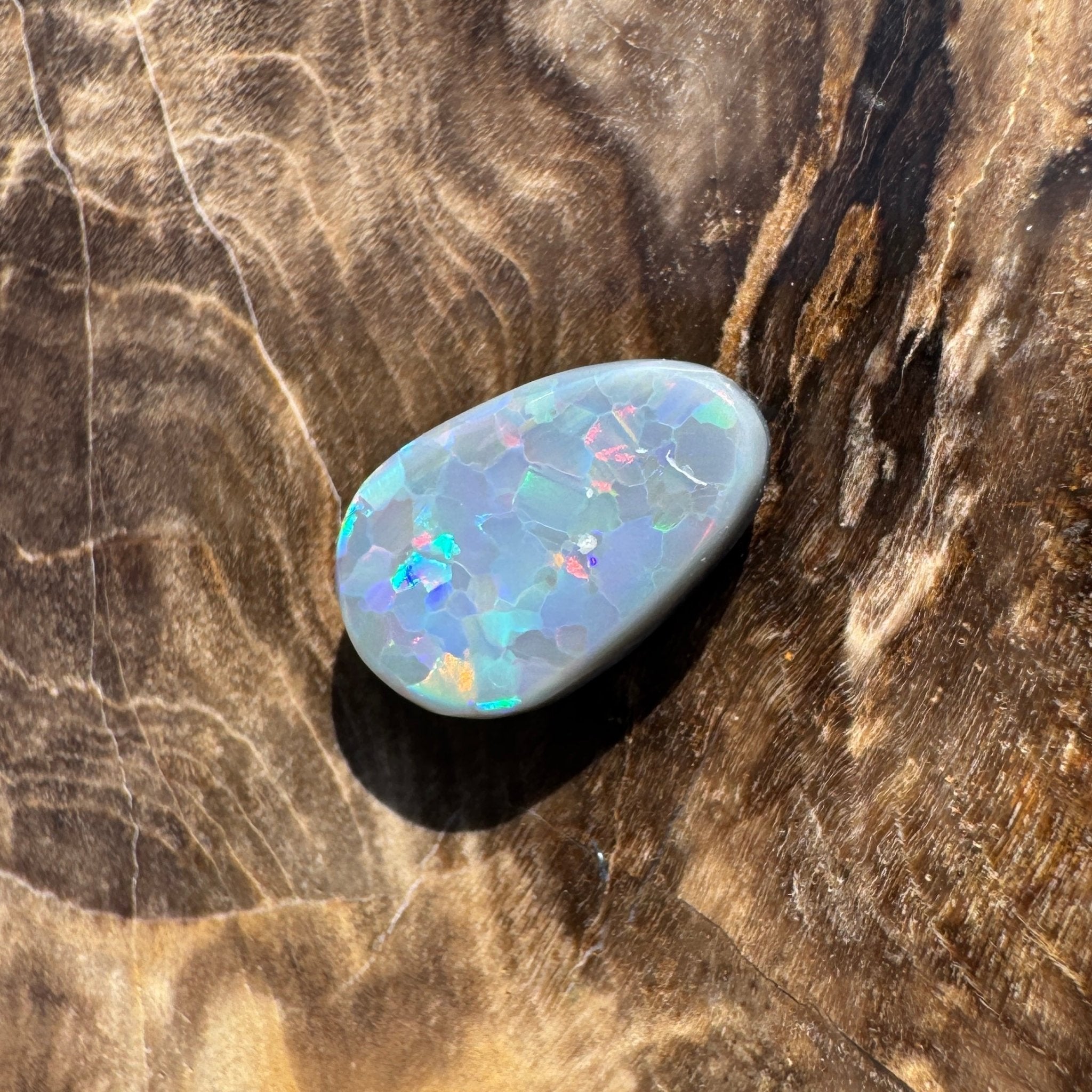 1.3ct Hand - cut Solid Lightning Ridge Semi Black Opal