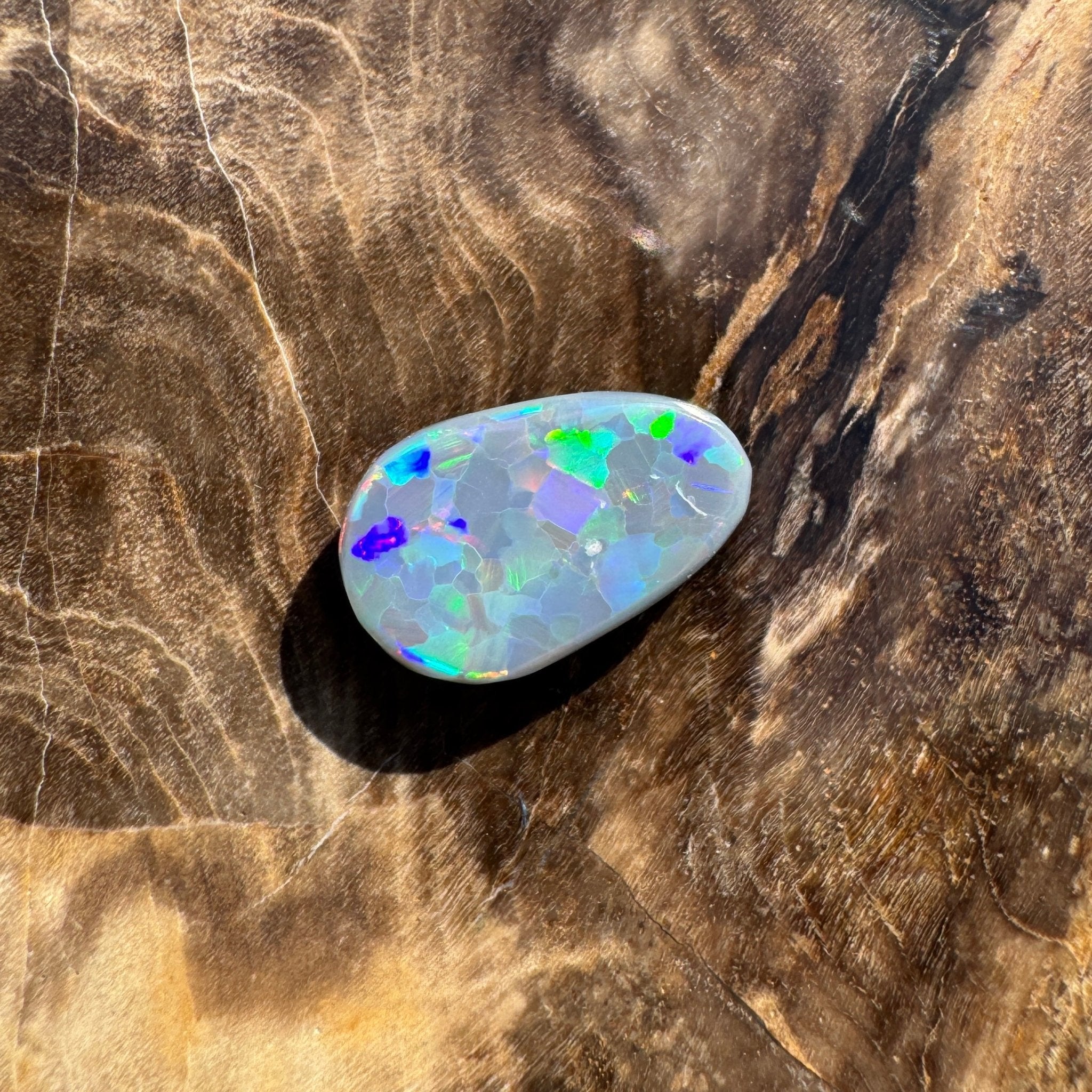 1.3ct Hand - cut Solid Lightning Ridge Semi Black Opal