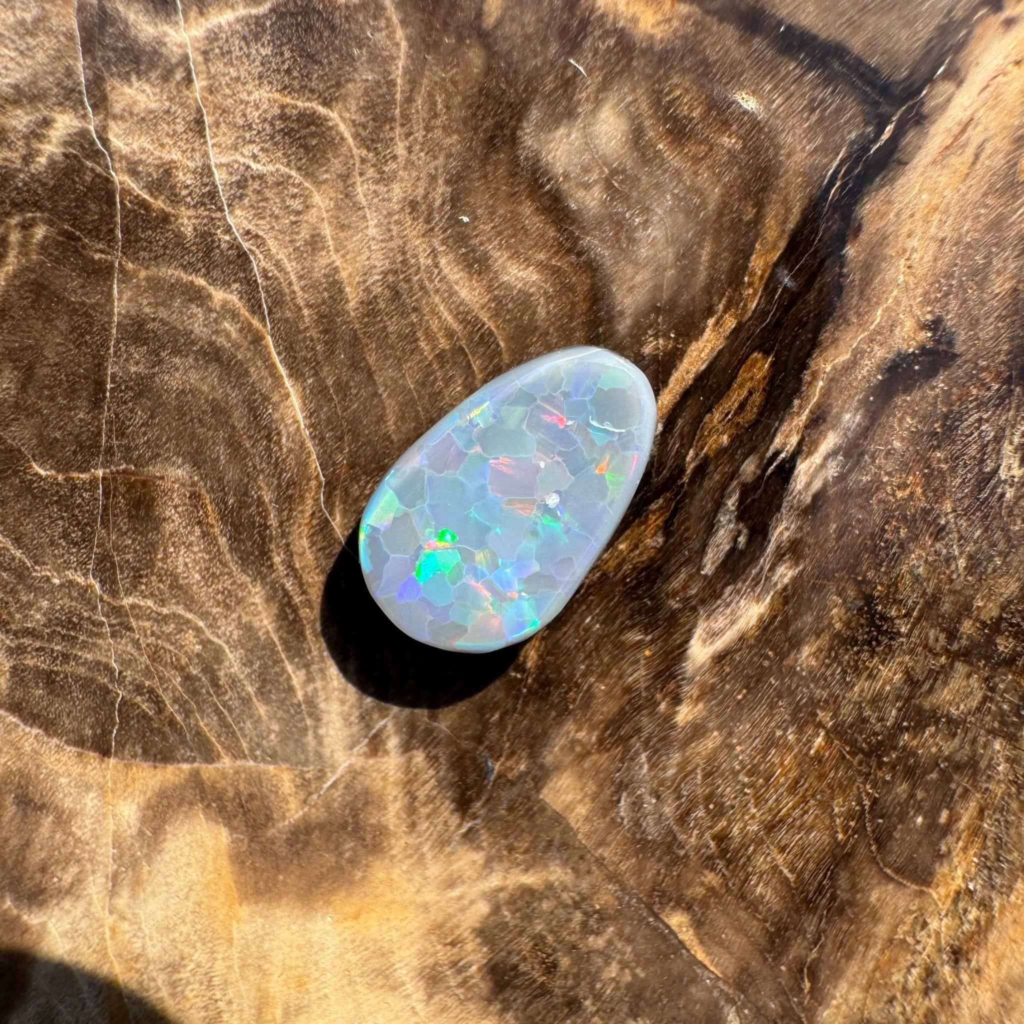 1.3ct Hand - cut Solid Lightning Ridge Semi Black Opal