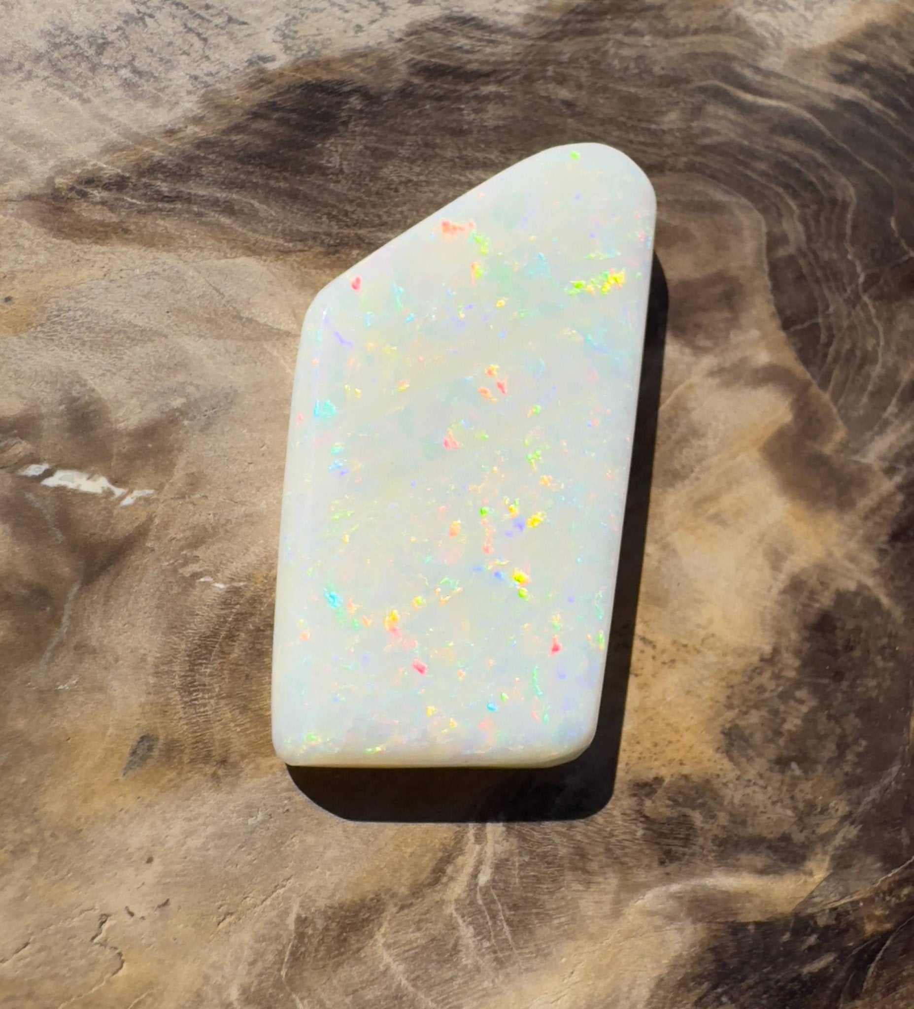 15.3ct Hand - cut Solid Australian Coober Pedy Opal