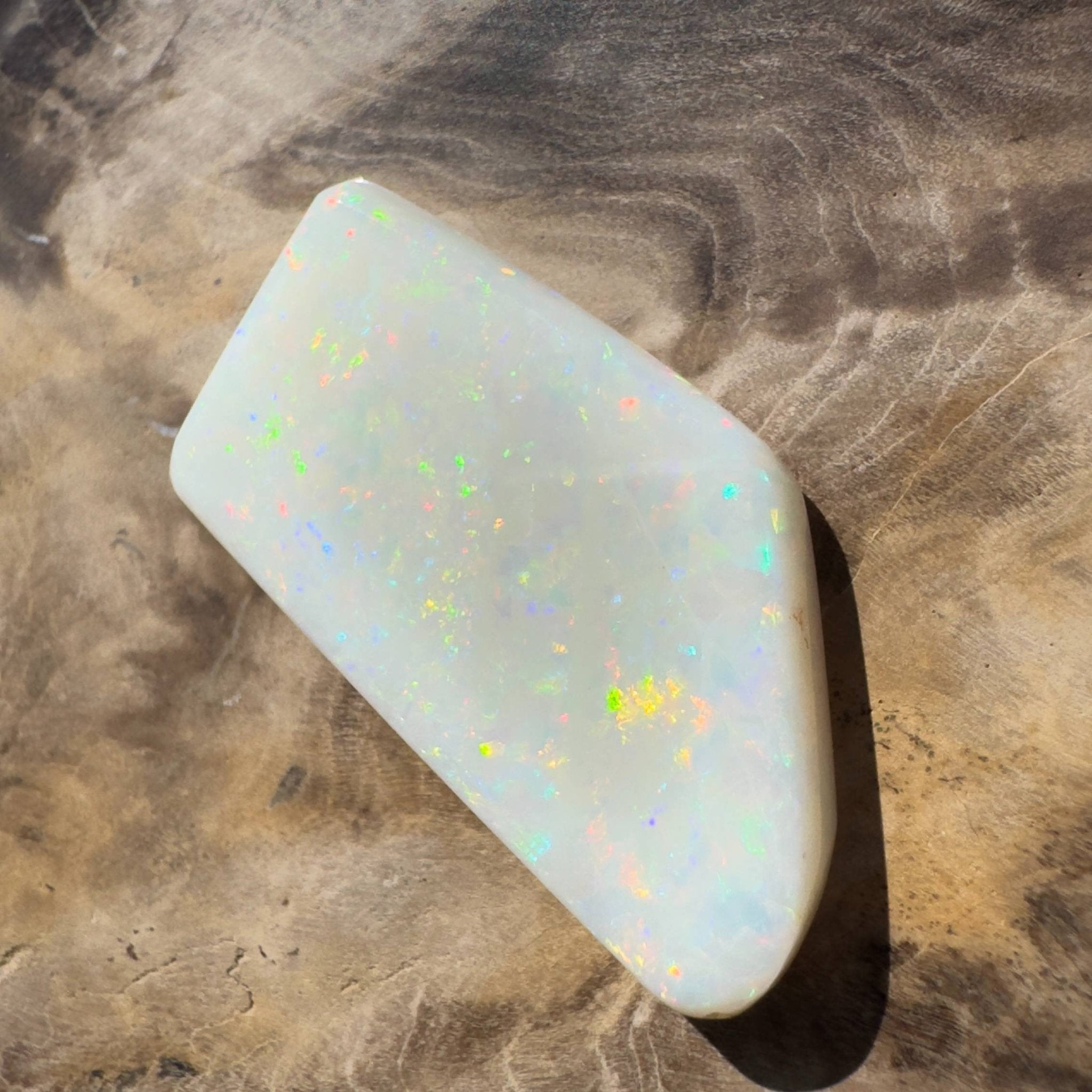 15.3ct Hand - cut Solid Australian Coober Pedy Opal