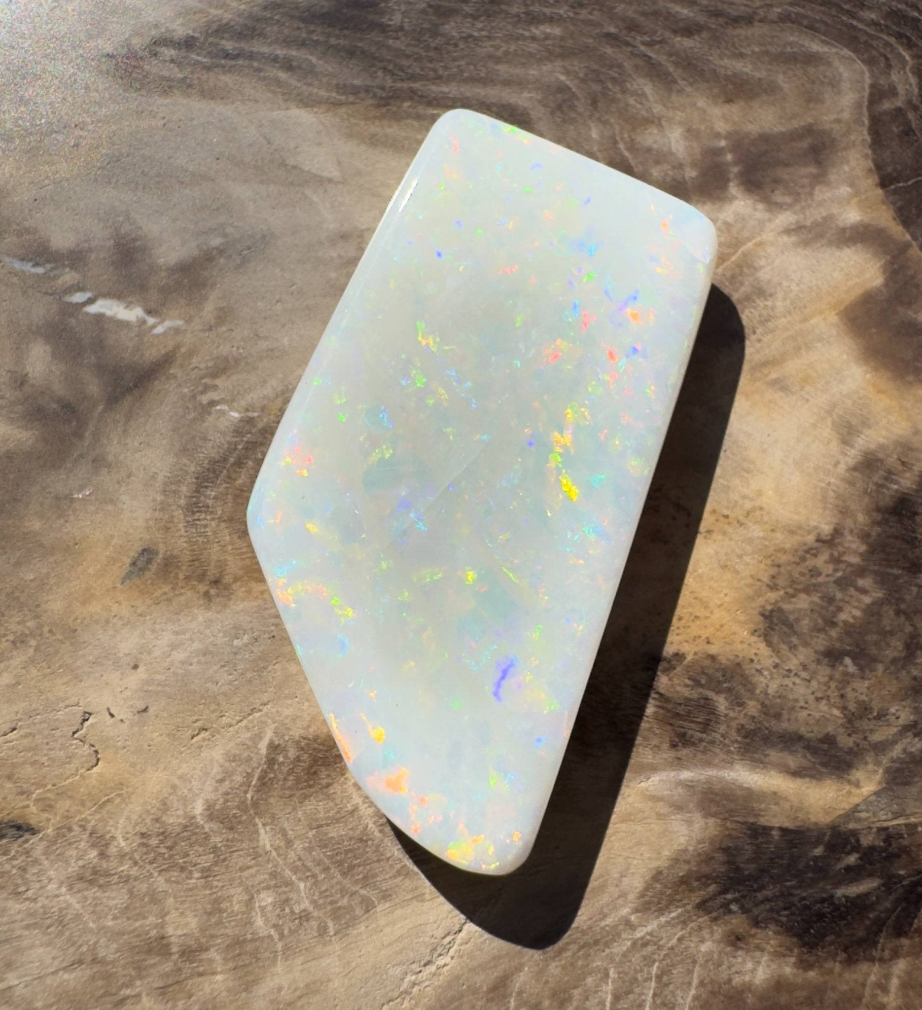 15.3ct Hand - cut Solid Australian Coober Pedy Opal