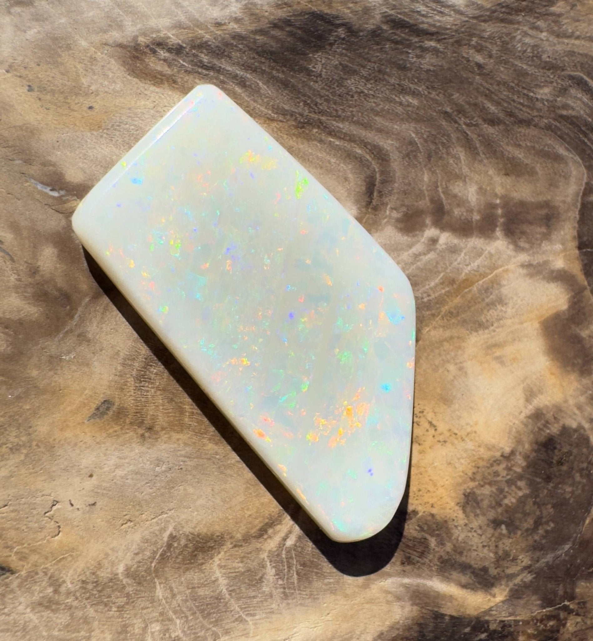 15.3ct Hand - cut Solid Australian Coober Pedy Opal