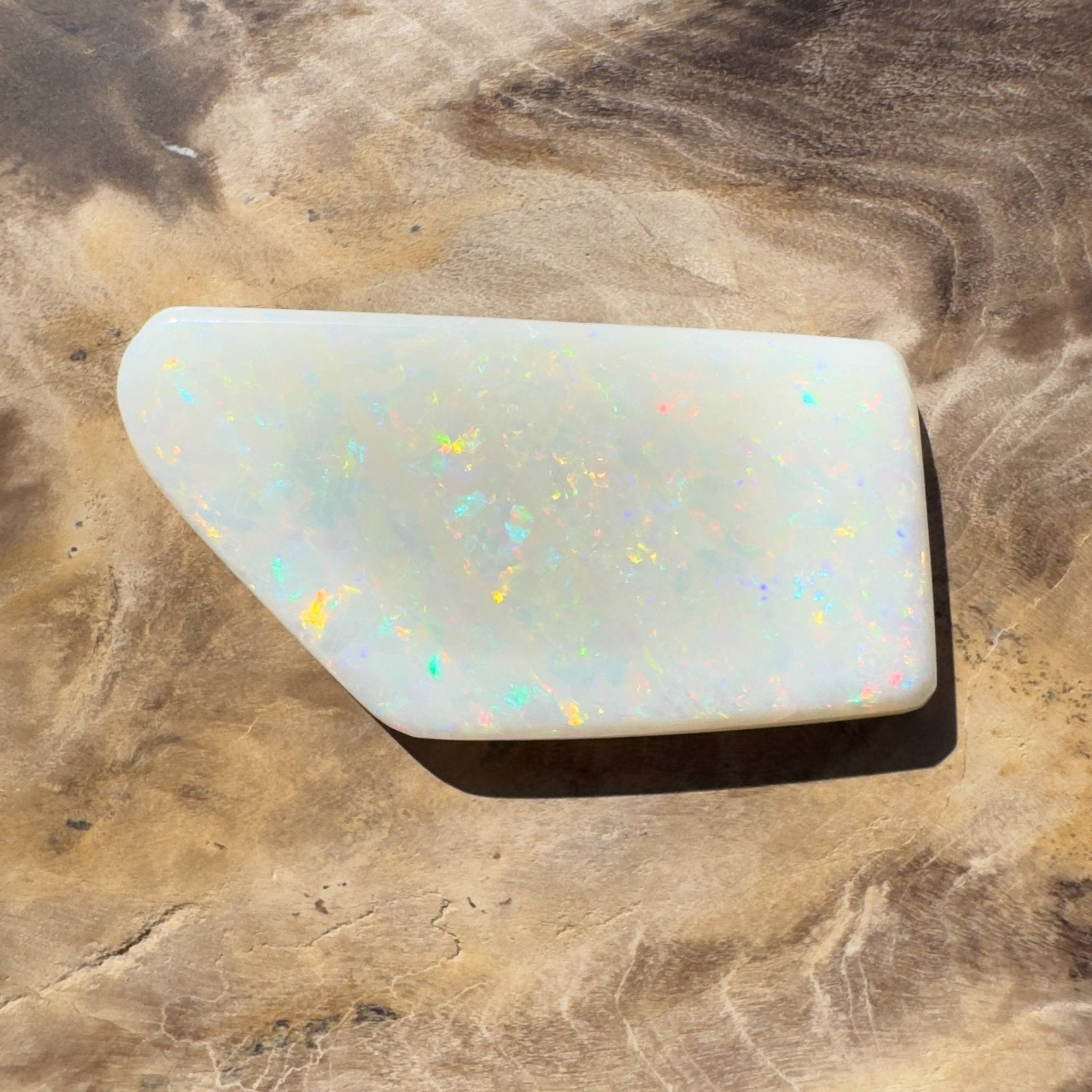 15.3ct Hand - cut Solid Australian Coober Pedy Opal
