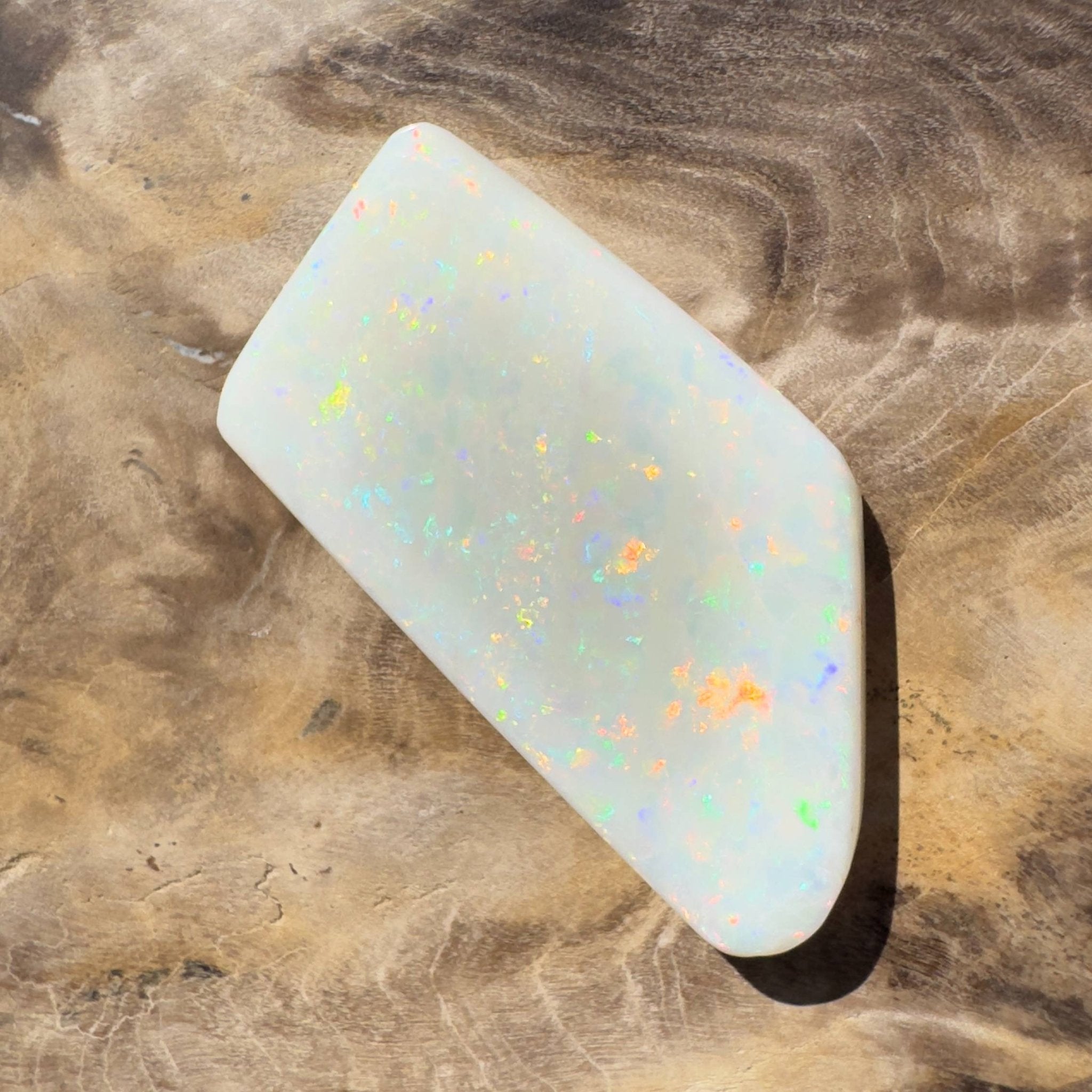 15.3ct Hand - cut Solid Australian Coober Pedy Opal