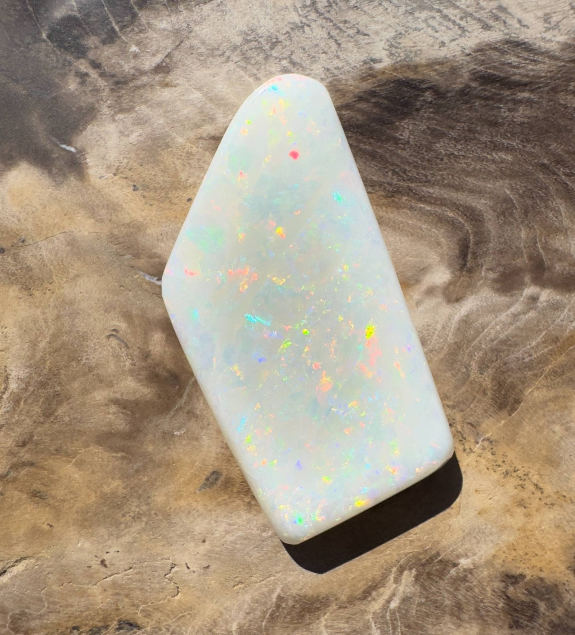 15.3ct Hand - cut Solid Australian Coober Pedy Opal