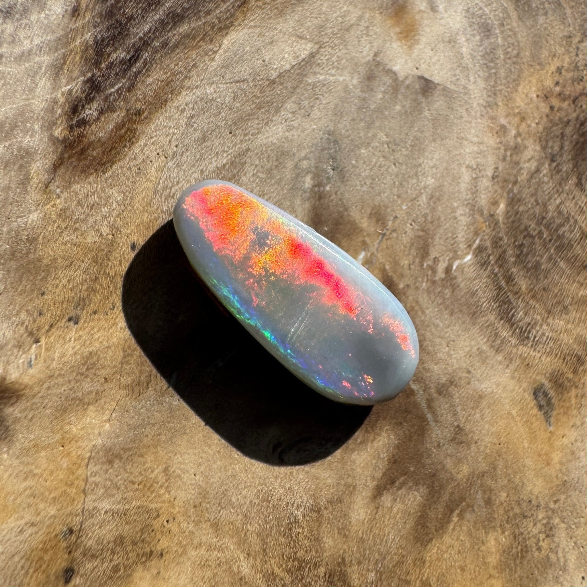 1.5ct Hand - cut Solid Lightning Ridge Semi Black Opal