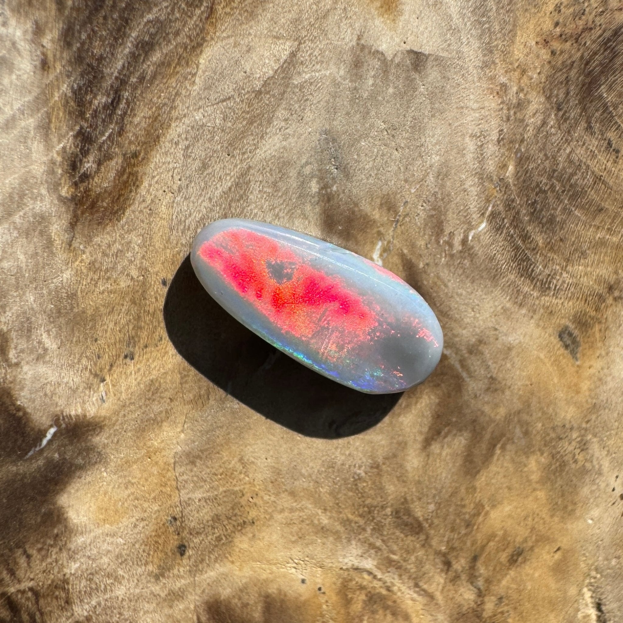 1.5ct Hand - cut Solid Lightning Ridge Semi Black Opal