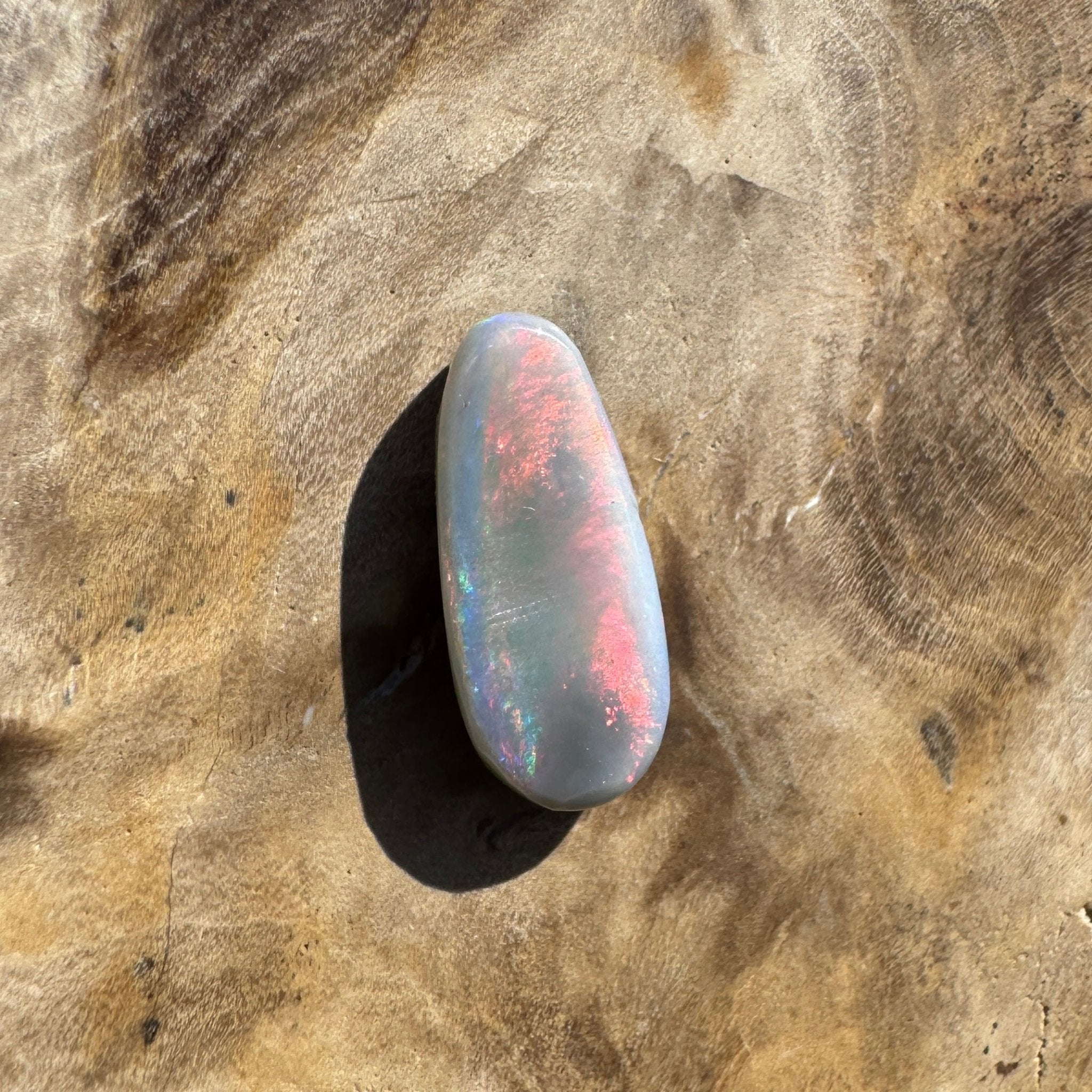 1.5ct Hand - cut Solid Lightning Ridge Semi Black Opal