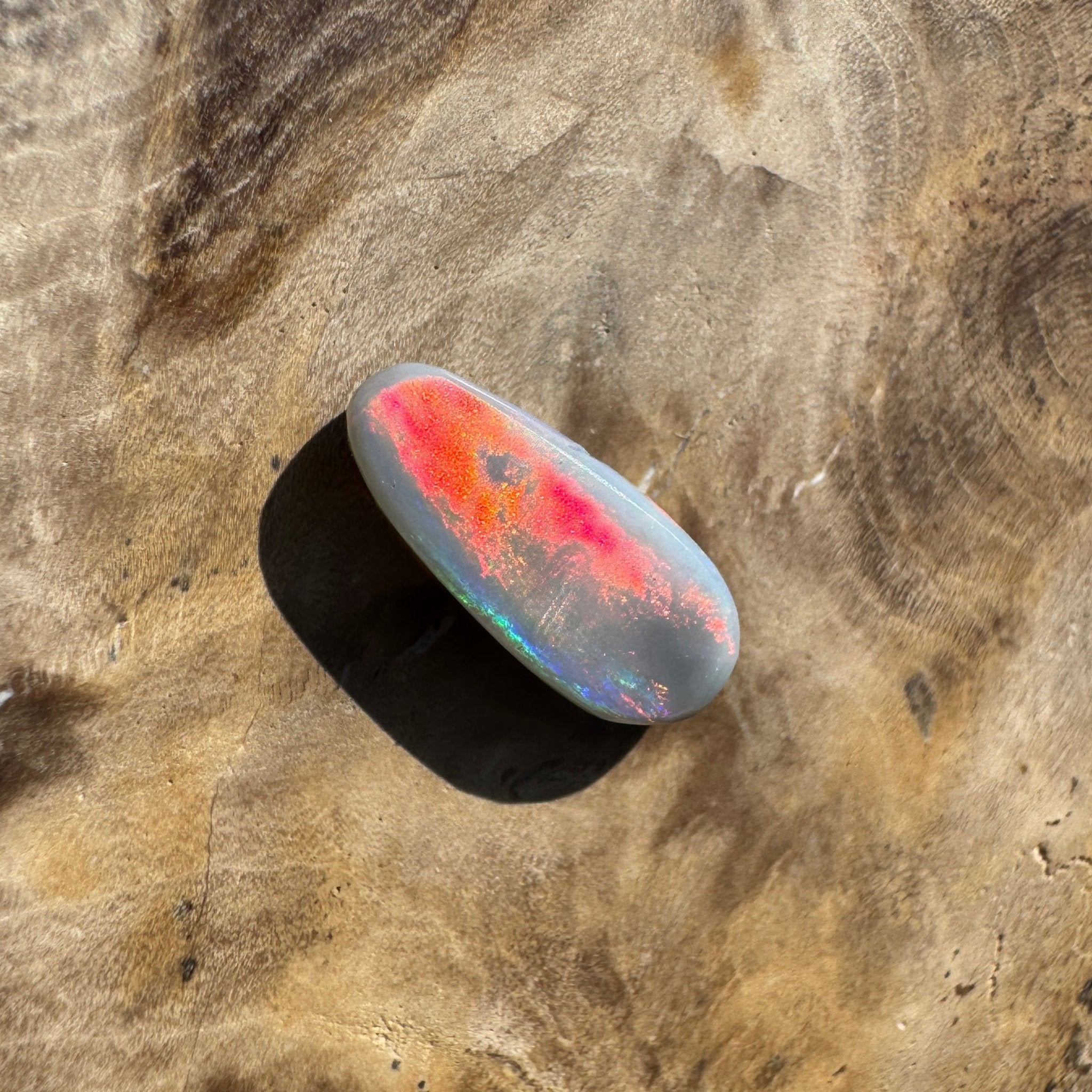 1.5ct Hand - cut Solid Lightning Ridge Semi Black Opal