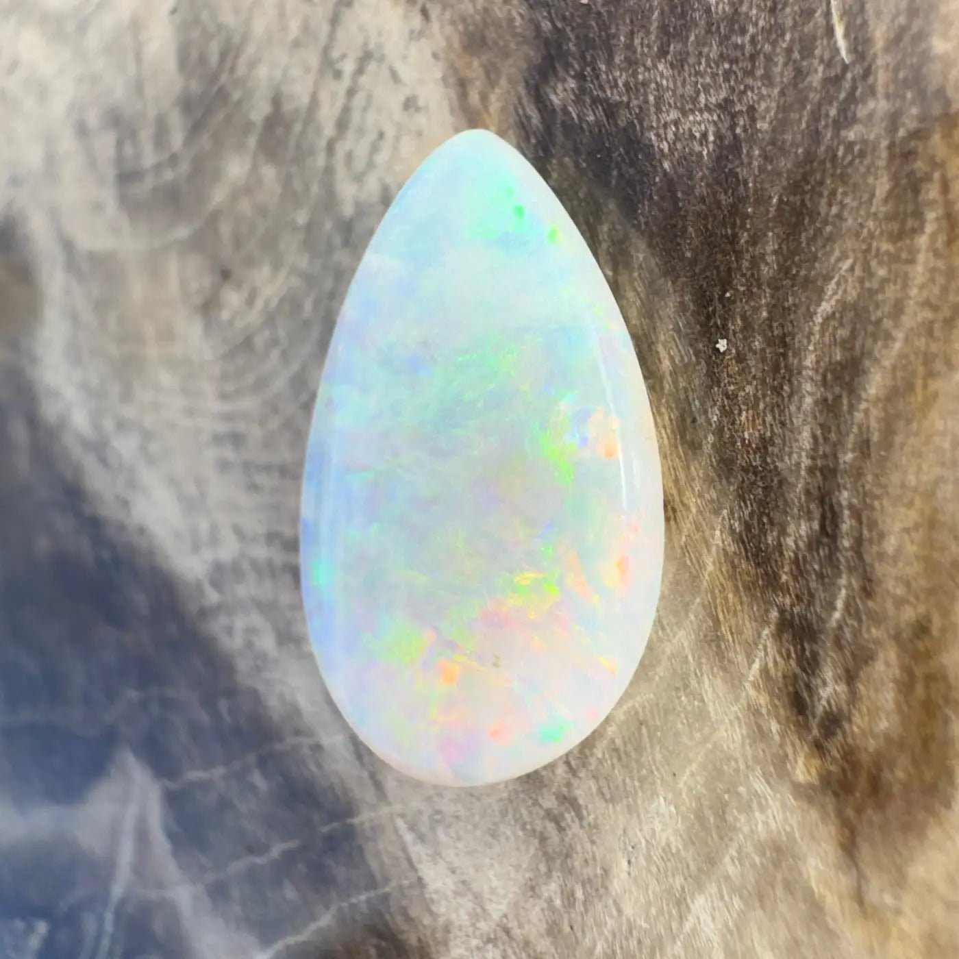 1.6ct Coober Pedy Opal Solid Hand - Cut