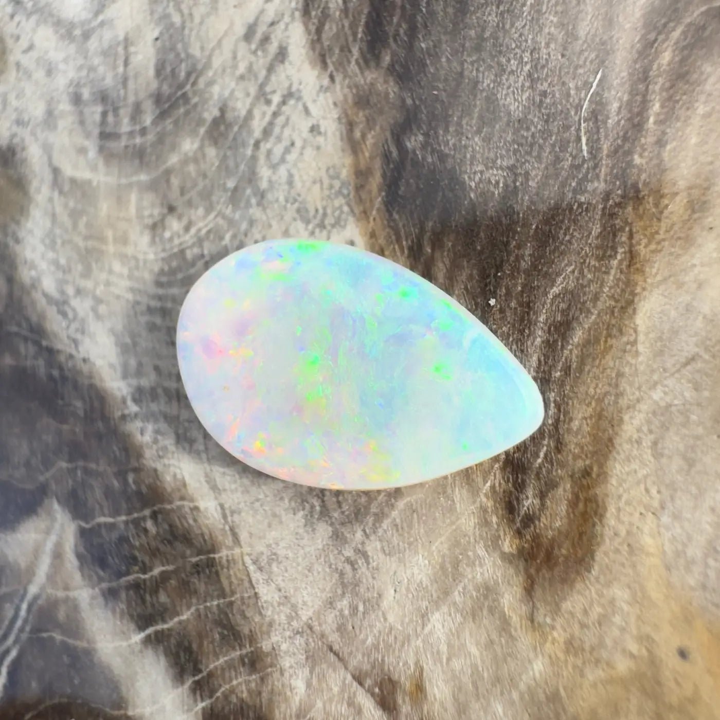 1.6ct Coober Pedy Opal Solid Hand - Cut