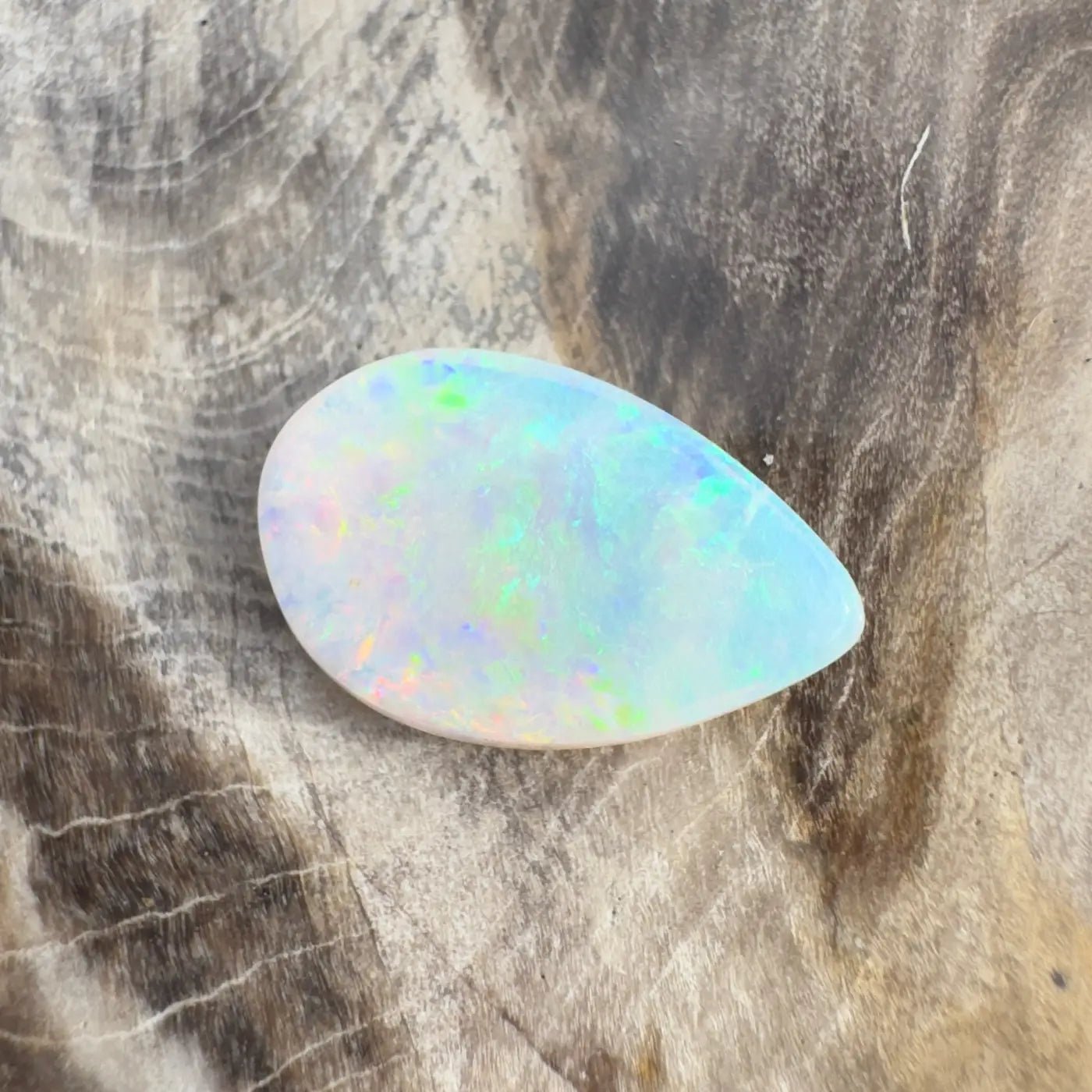 1.6ct Coober Pedy Opal Solid Hand - Cut