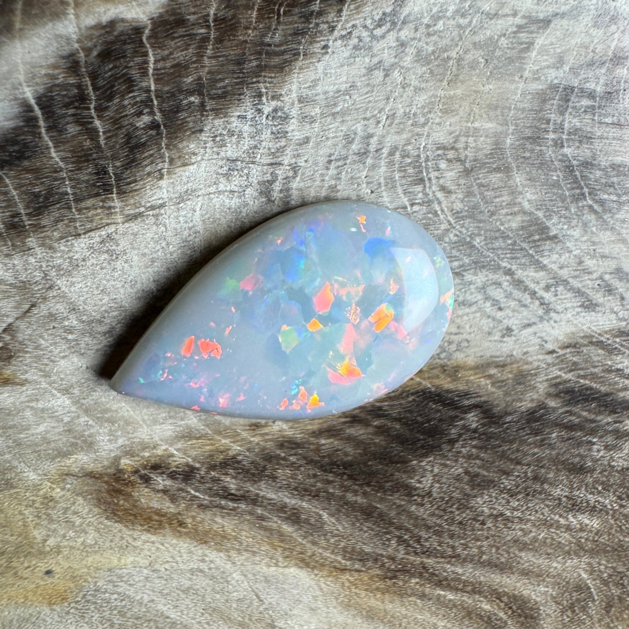 1.6ct Hand - Cut Solid Coober Pedy Opal