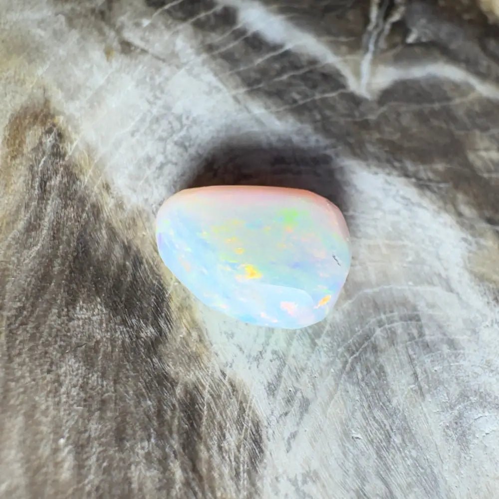 1.7ct Coober Pedy Opal Solid Hand - Cut