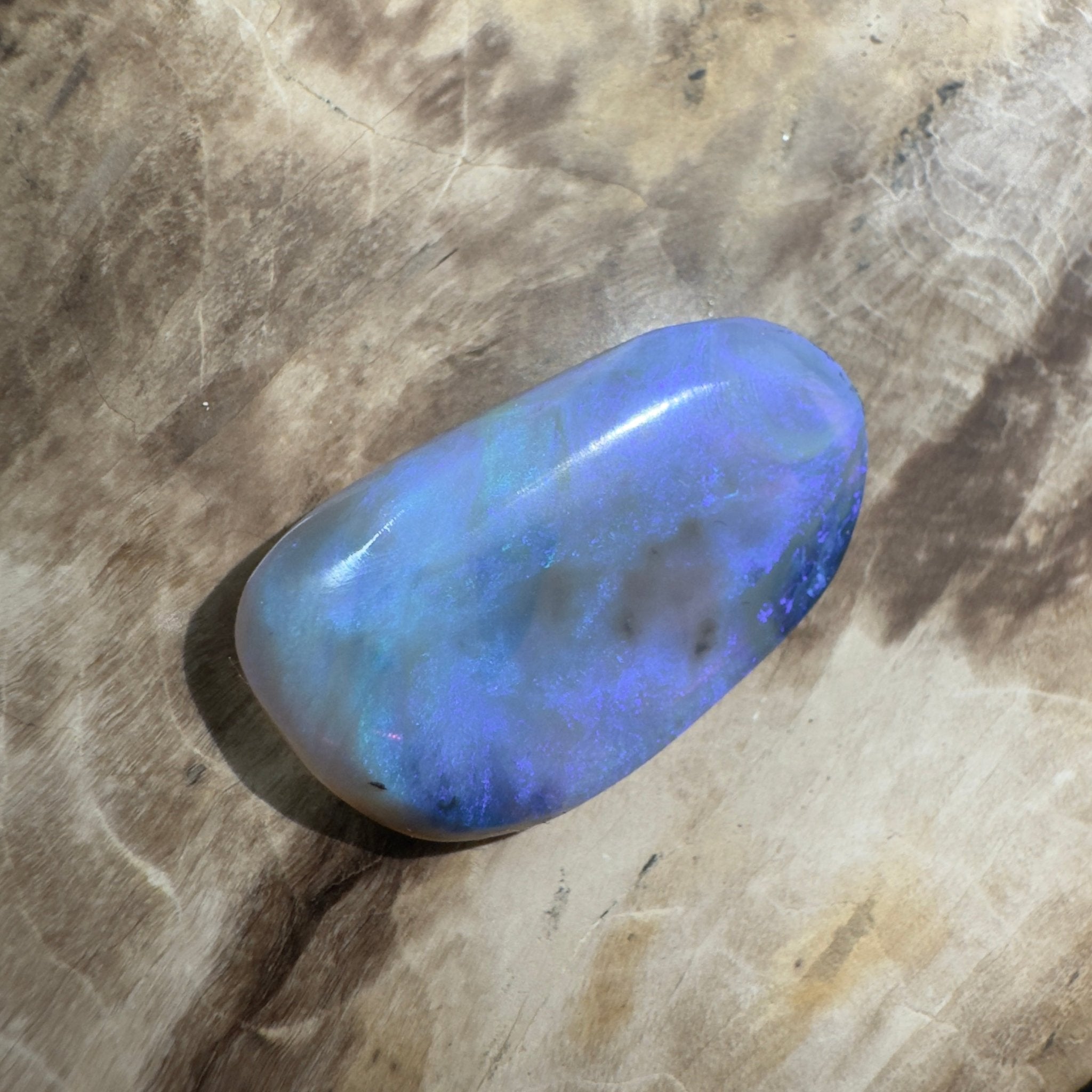 17ct Hand - Cut Solid Lightning Ridge Opal
