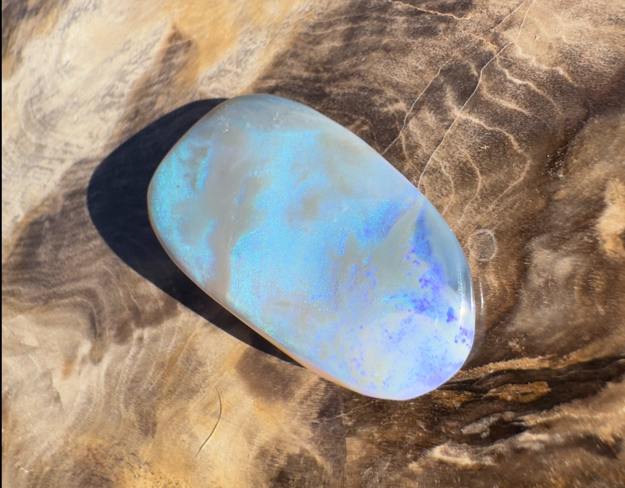 17ct Hand - Cut Solid Lightning Ridge Opal