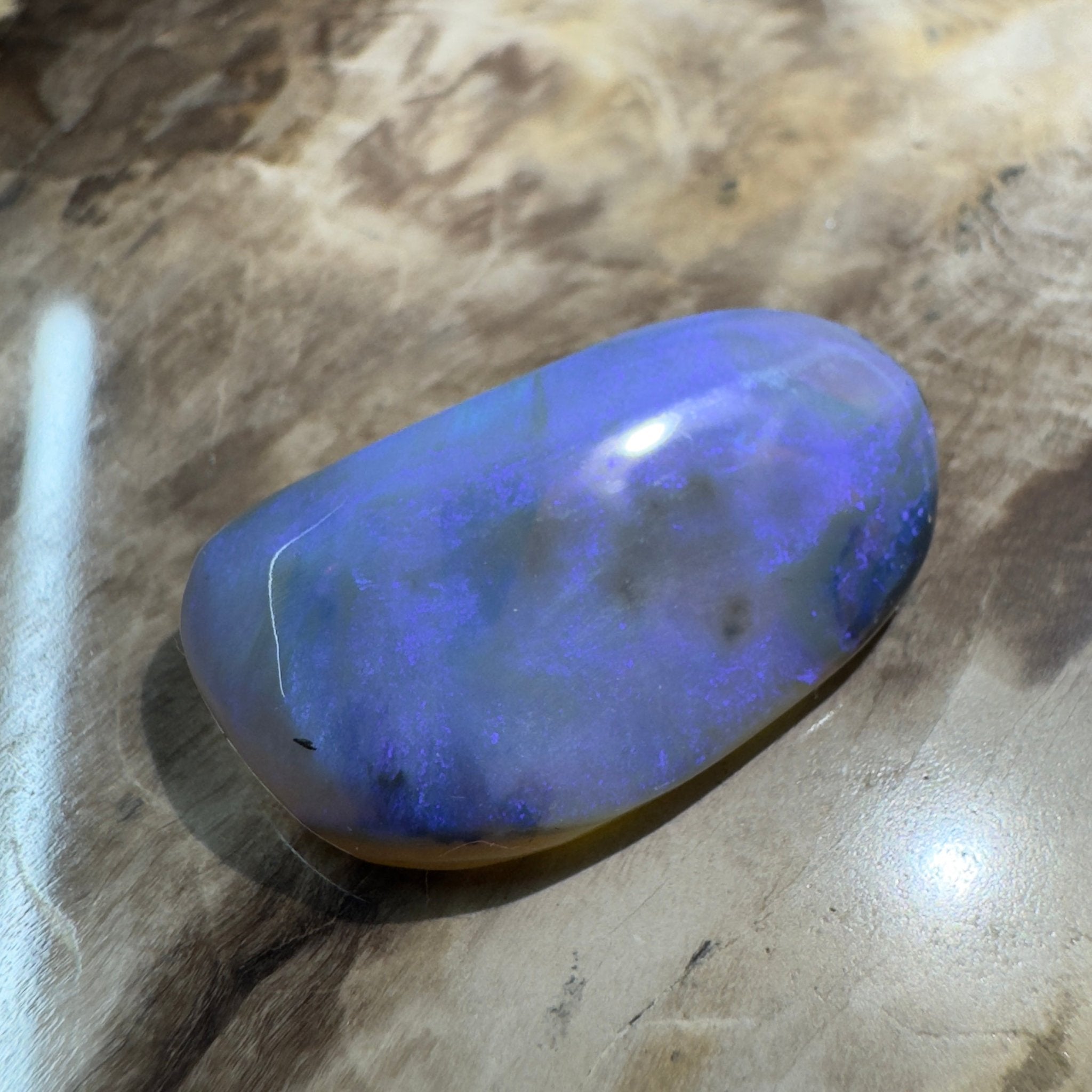 17ct Hand - Cut Solid Lightning Ridge Opal