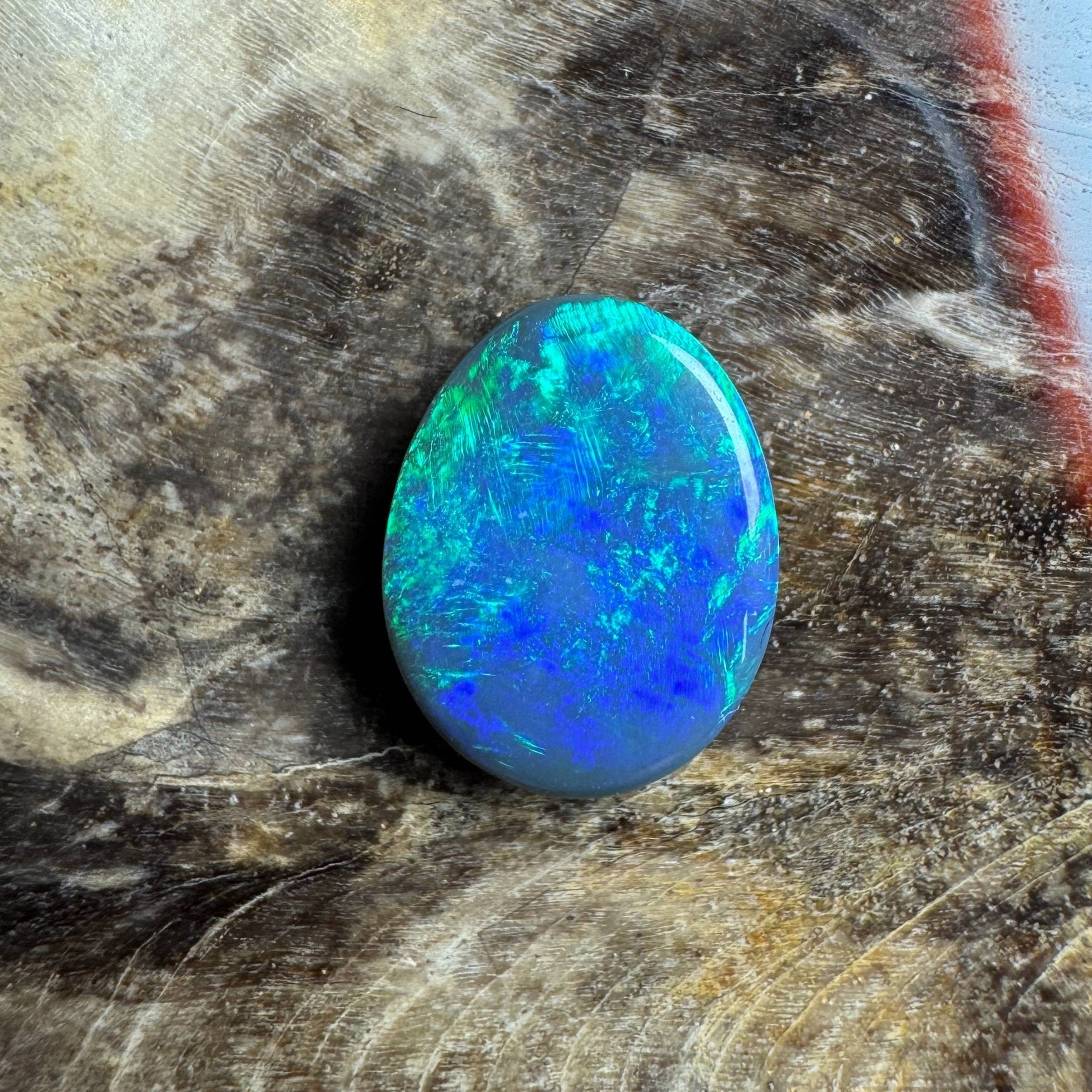 1.7ct Hand - cut Solid Lightning Ridge Semi Black Opal