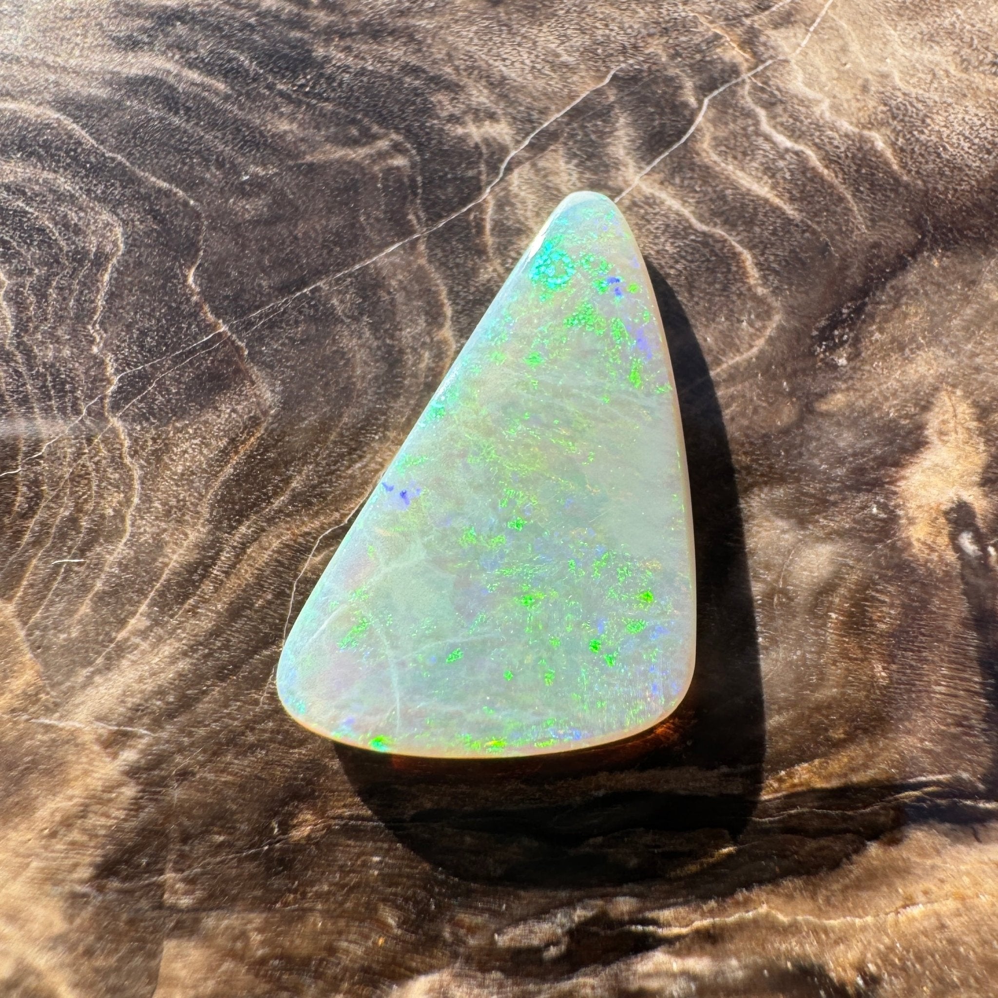 1.7ct Hand - cut Solid Lightning Ridge Semi Black Opal