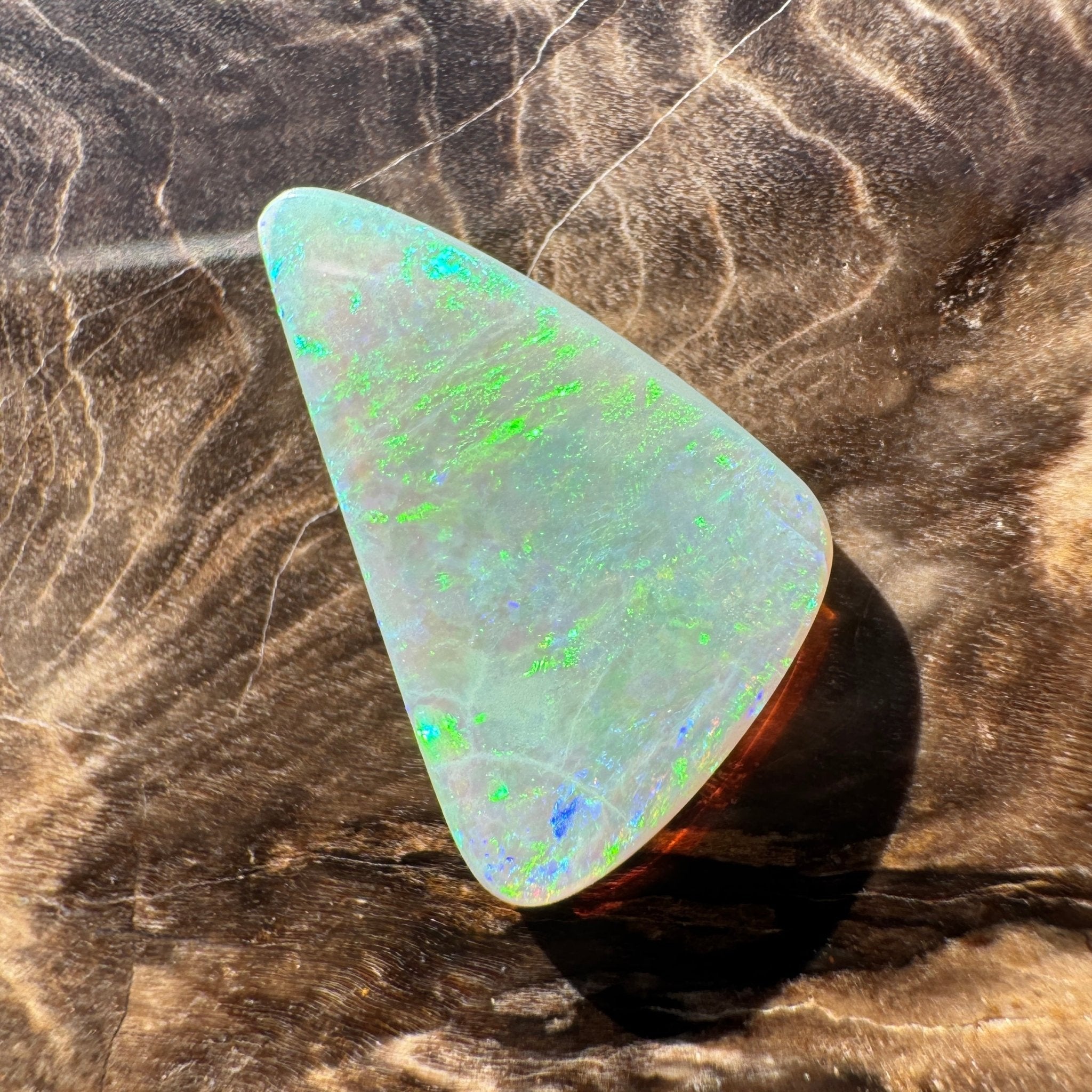 1.7ct Hand - cut Solid Lightning Ridge Semi Black Opal