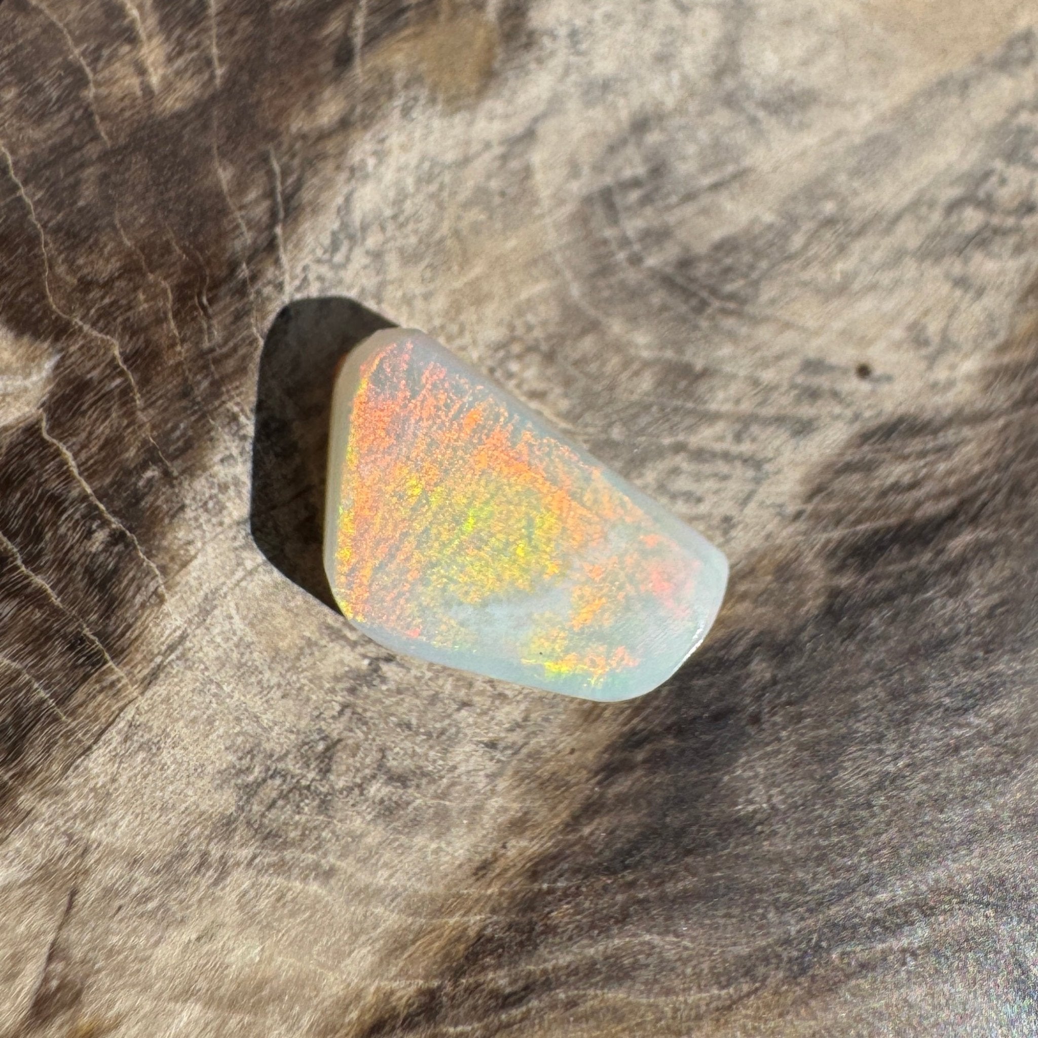 1.8ct Coober Pedy Opal | Solid Australian Opal | Hand-Cut